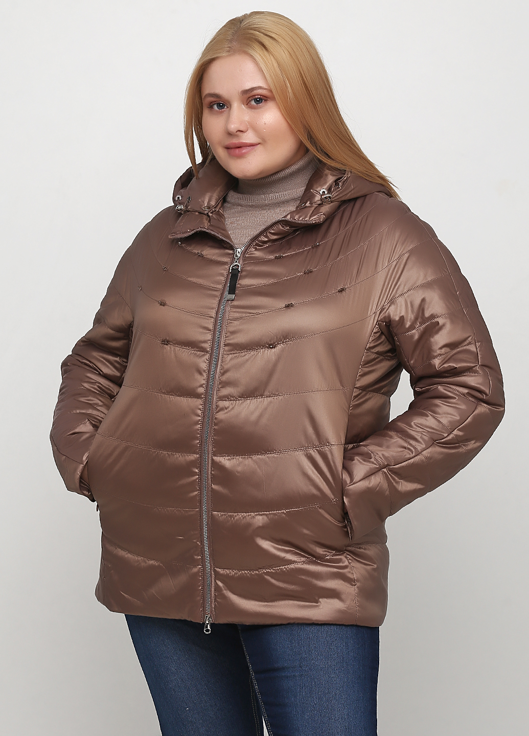 

Женская куртка Mishele 706-1-BL53 коричневый 52