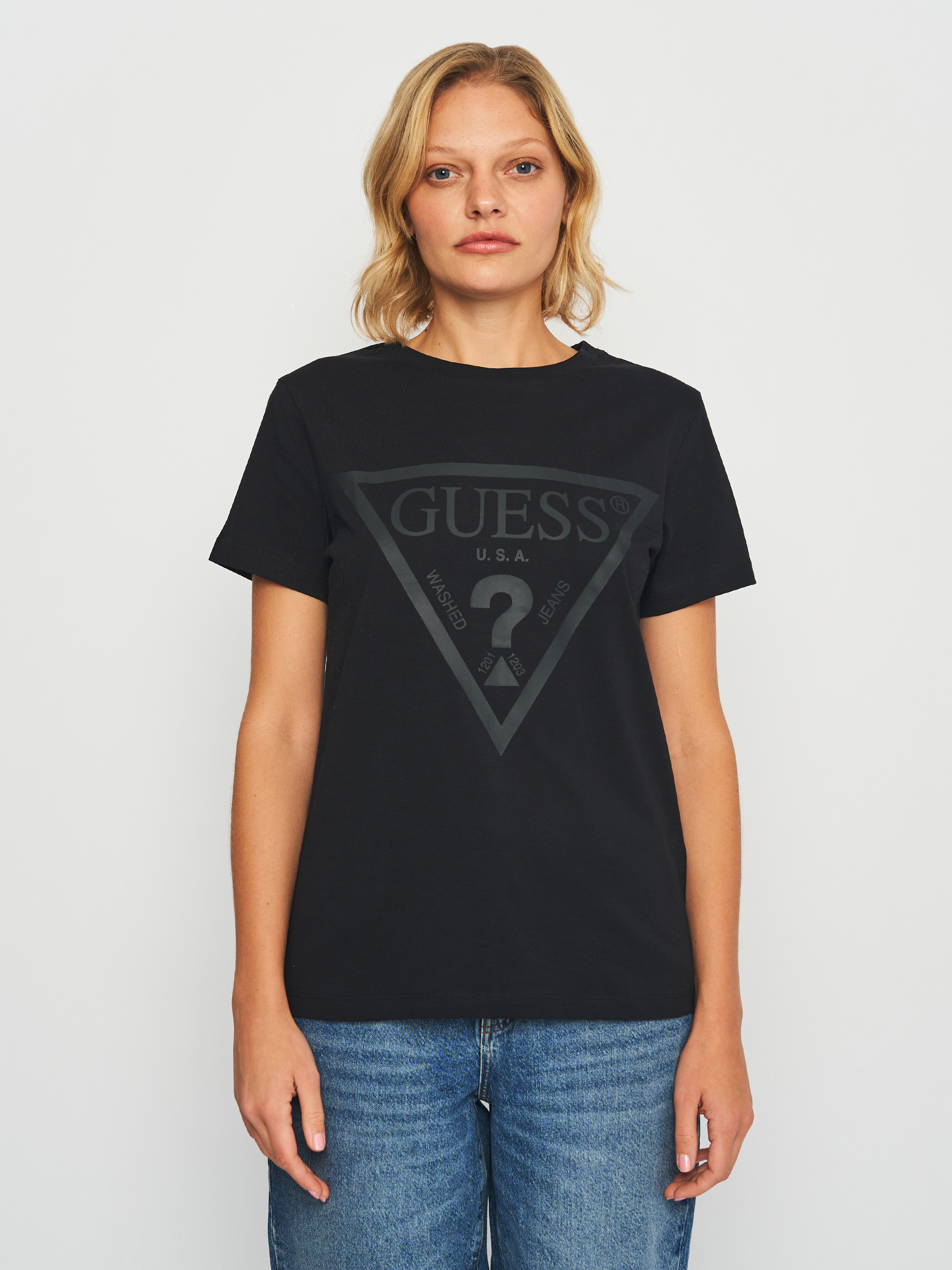 Акція на Футболка бавовняна жіноча Guess Adele Ss Cn Tee V2YI07-K8HM0-JBLK L Чорна від Rozetka