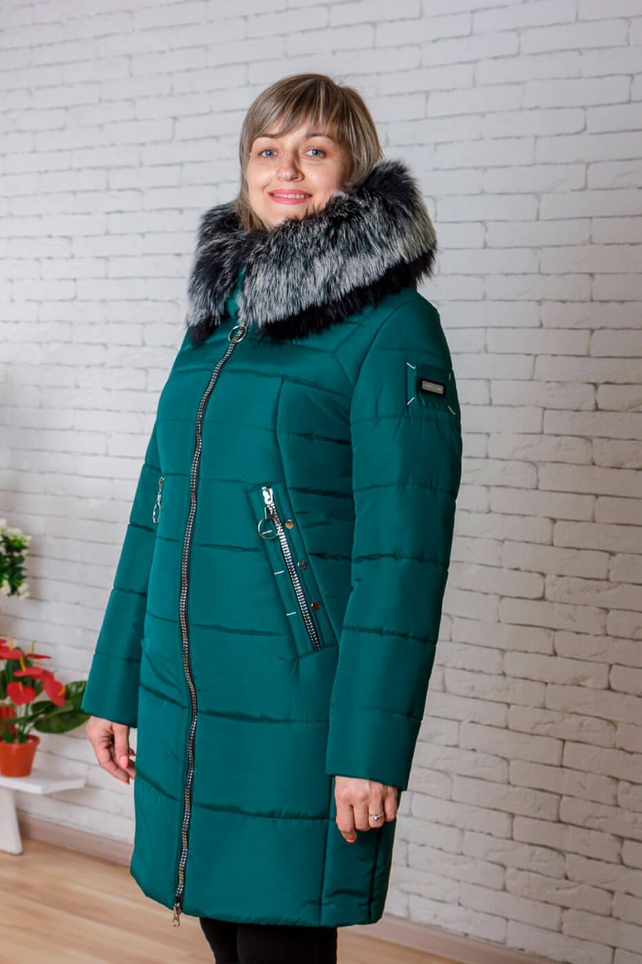

Женская зимняя куртка Seven sky Полина 50 бирюза