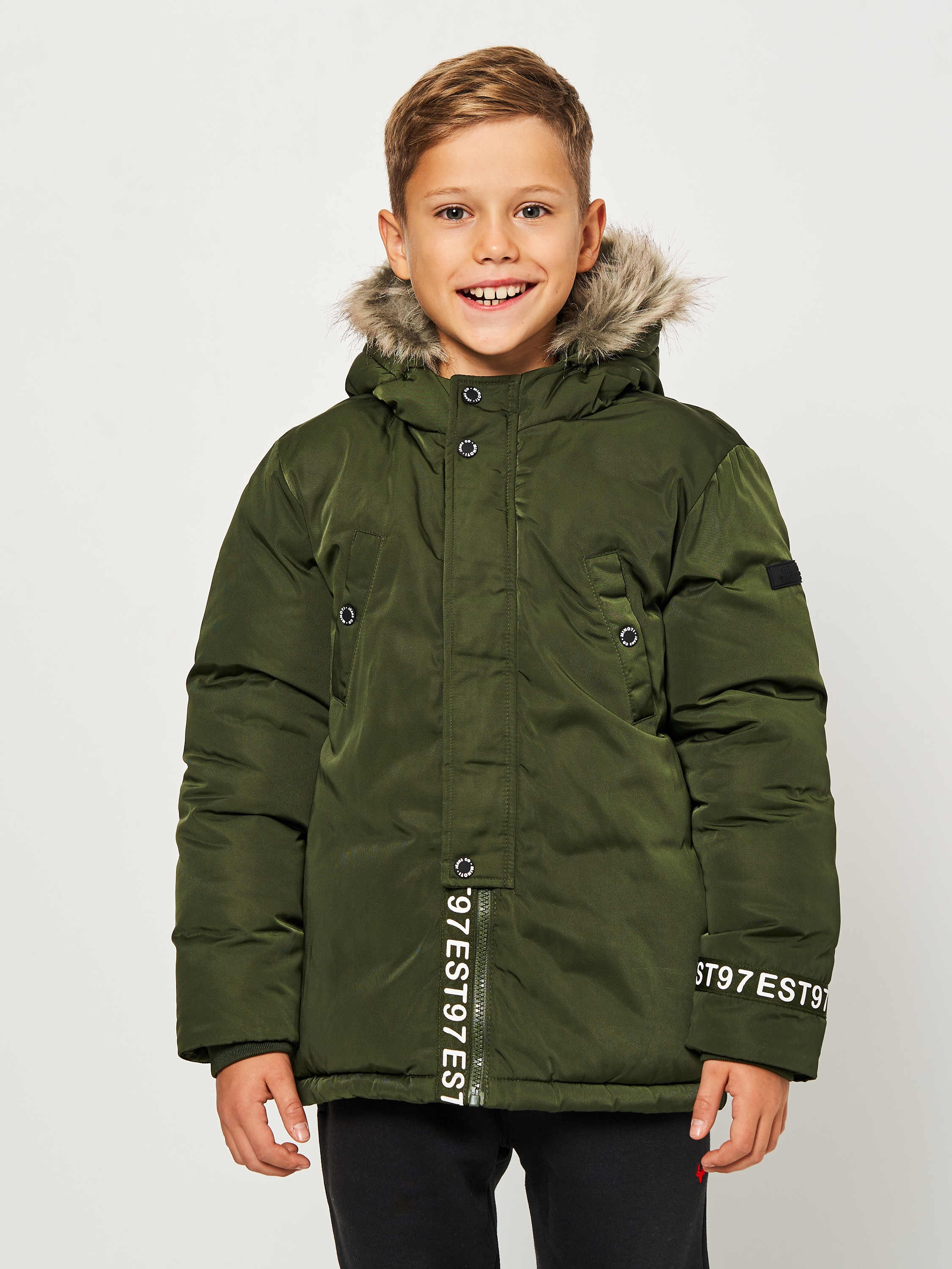 Акция на Дитяча зимова довга куртка для хлопчика Minoti 15coat 48 39618JNR 110-116 см Хакі от Rozetka