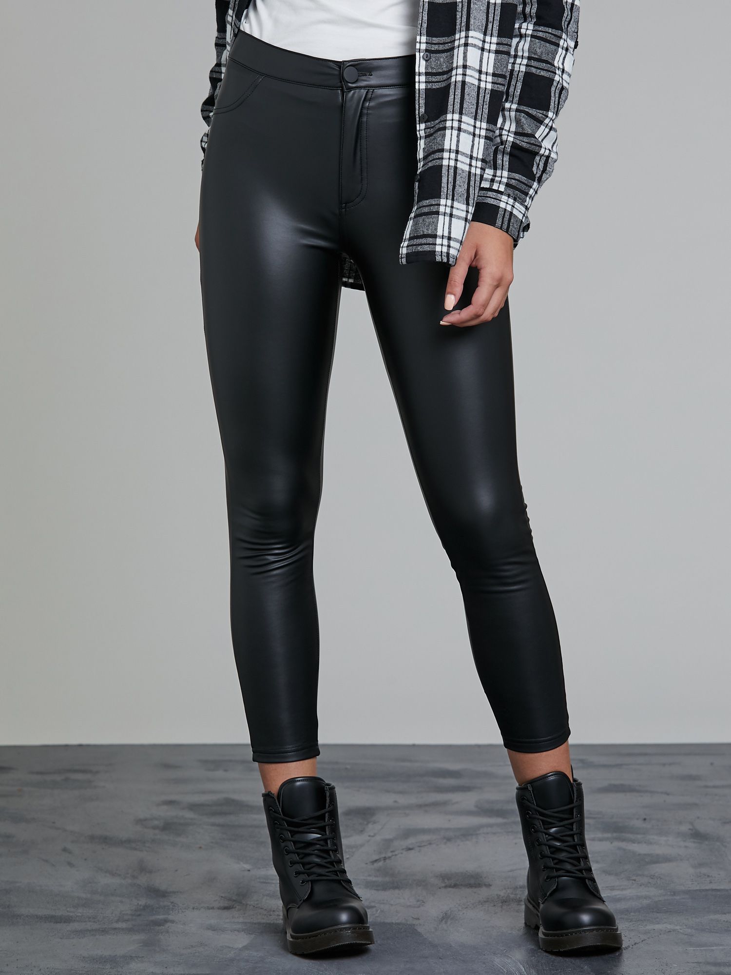 

Брюки Piazza Italia 33223-3 S Black