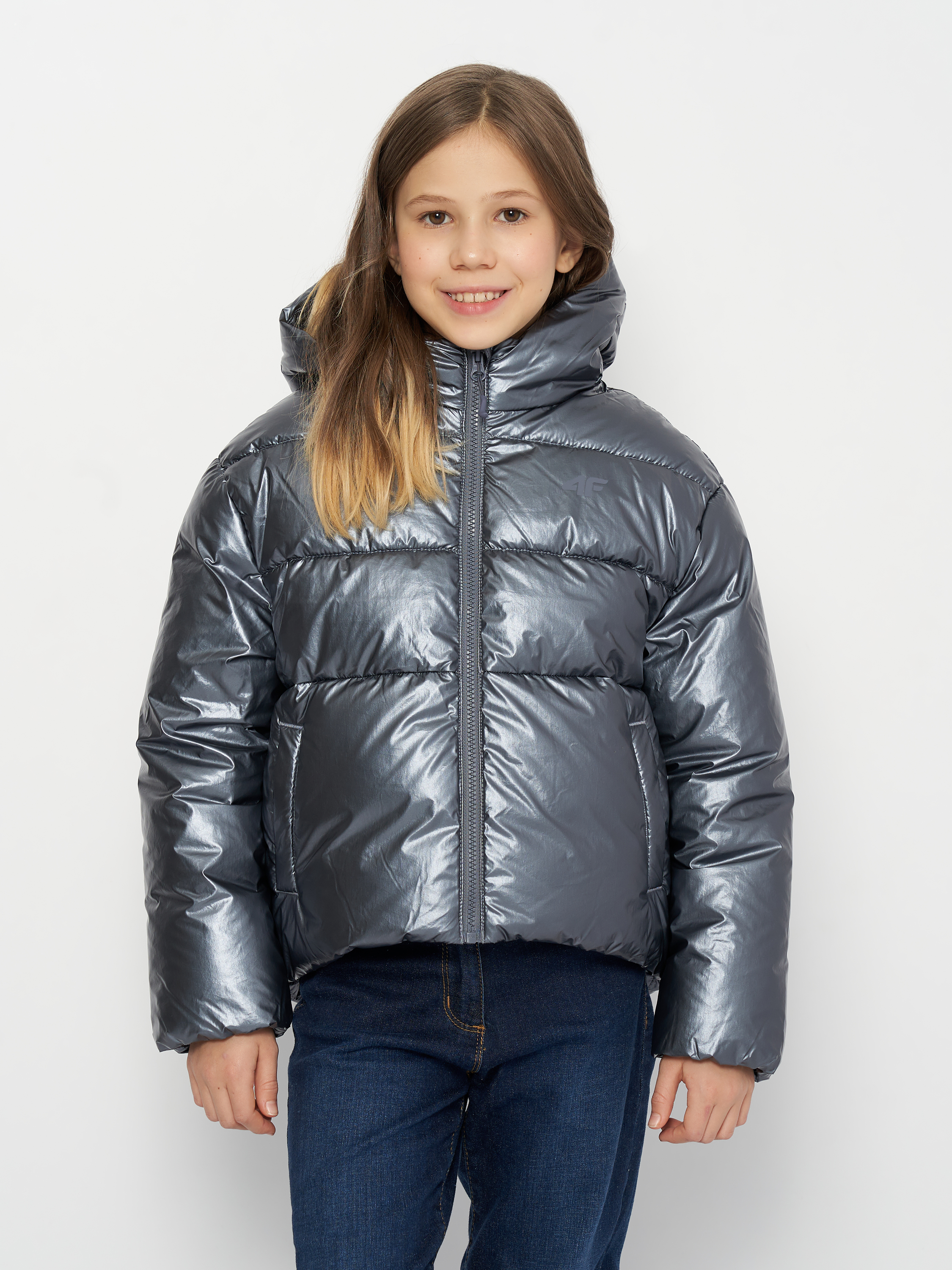 Акція на Дитяча демісезонна куртка для дівчинки 4F 4FJAW23TDJAF267-28S 122 см Блакитна від Rozetka