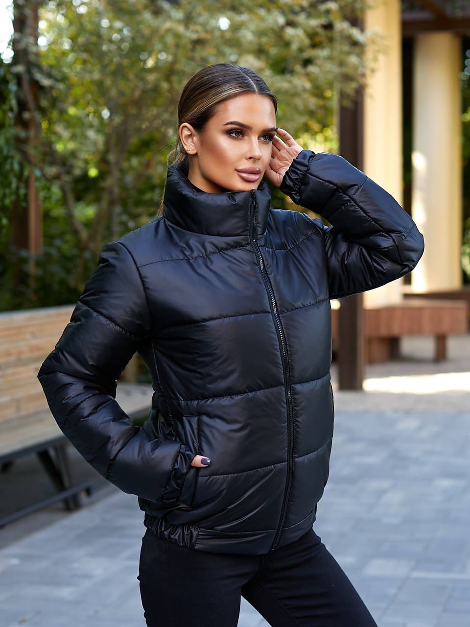 Акция на Куртка зимова коротка жіноча Faer 308 44 Чорна от Rozetka