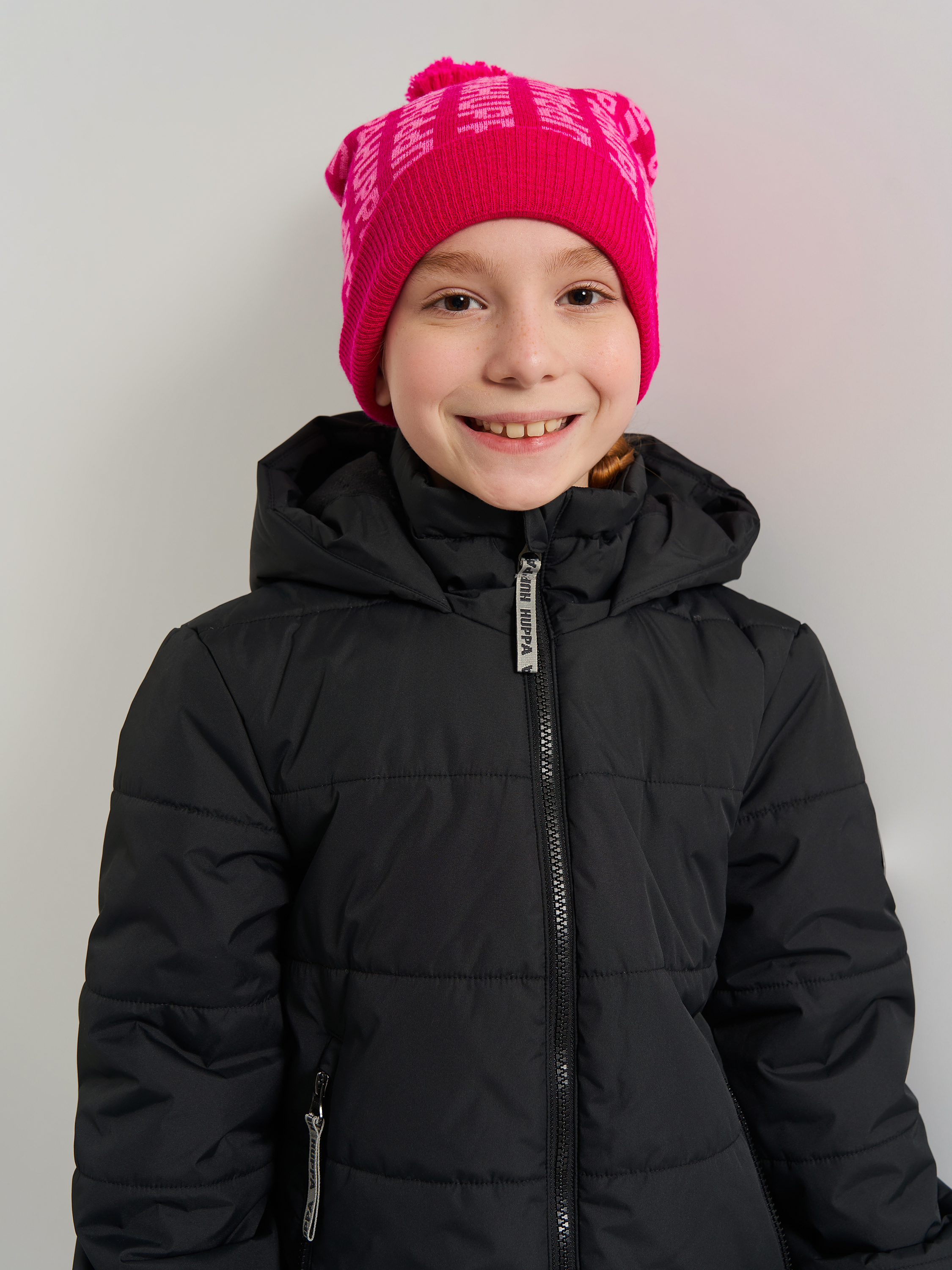 Акція на Дитяча зимова шапка з помпоном для дівчинки Huppa Huppa 94290000-00063 49-51 см Фуксія від Rozetka