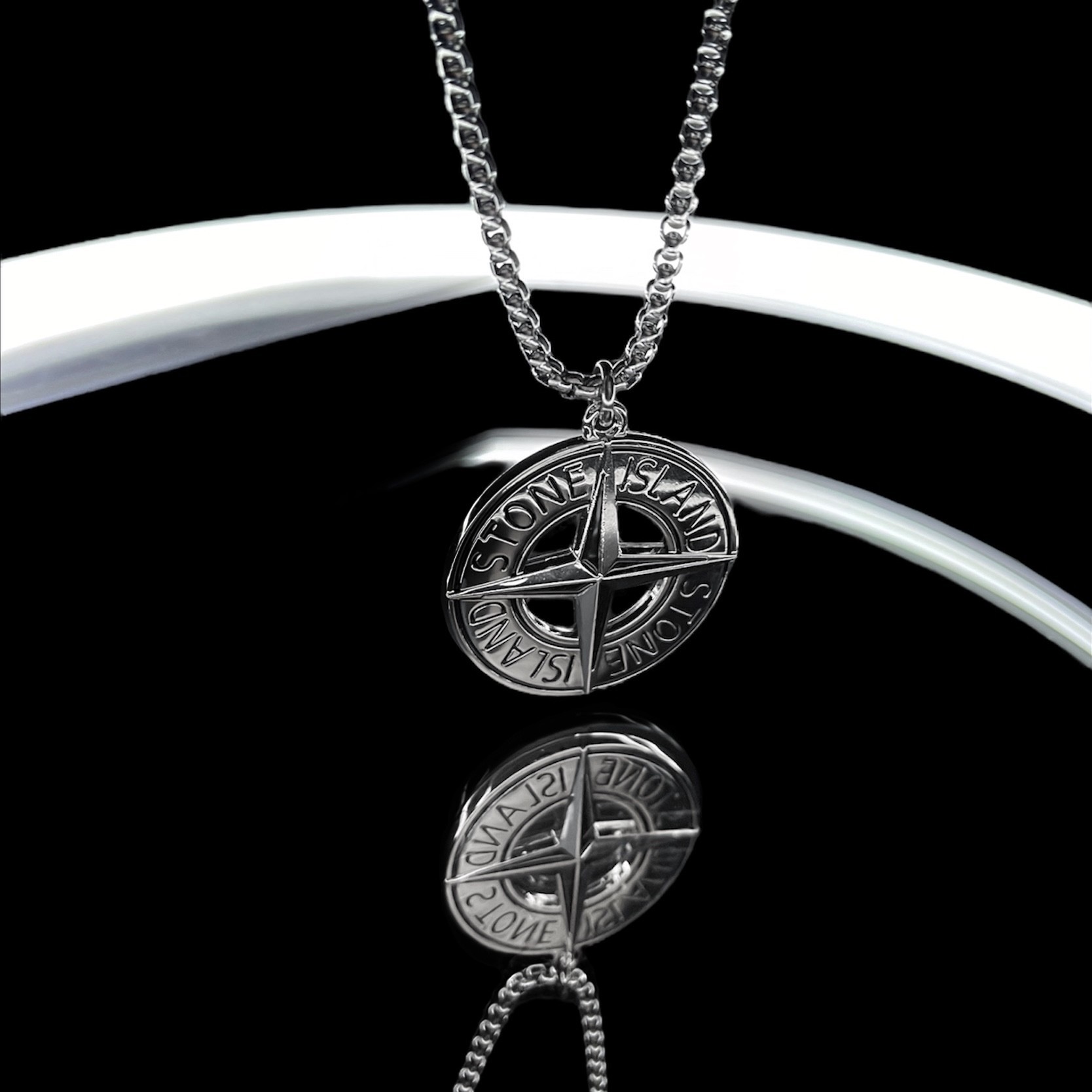 AZFVBQL Men's Compass Pendant Necklace Stainless Steel Navigator Forged for  Male Jewelry, Stainless Steel, No Gemstone : Amazon.ca: Clothing, Shoes &  Accessories