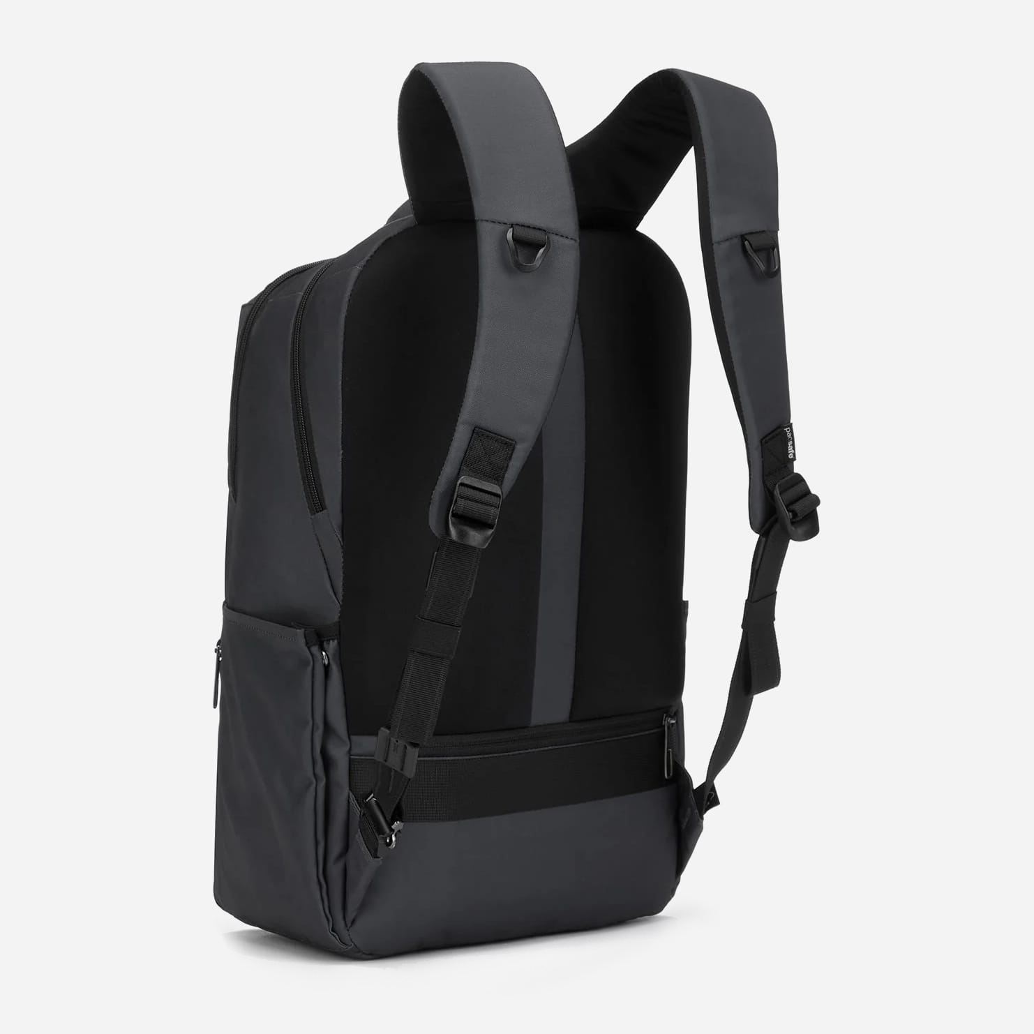 Crumpler traceless clearance abandon