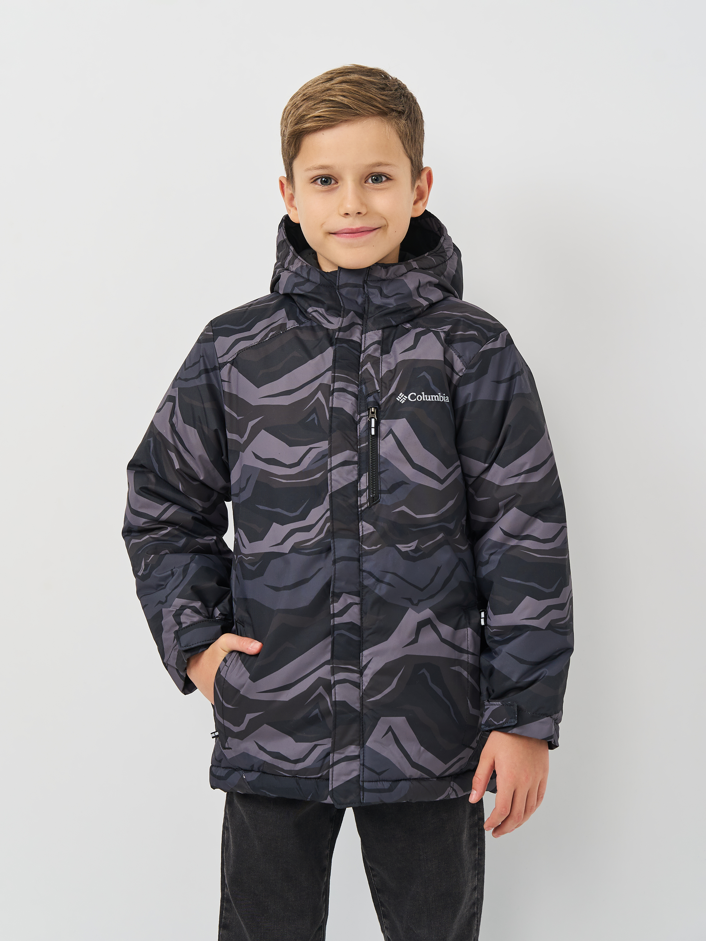 Акция на Підліткова демісезонна куртка для хлопчика Columbia Alpine Free Fall™ II Jacket 1863451-015 182-188 см (XS) Чорна от Rozetka