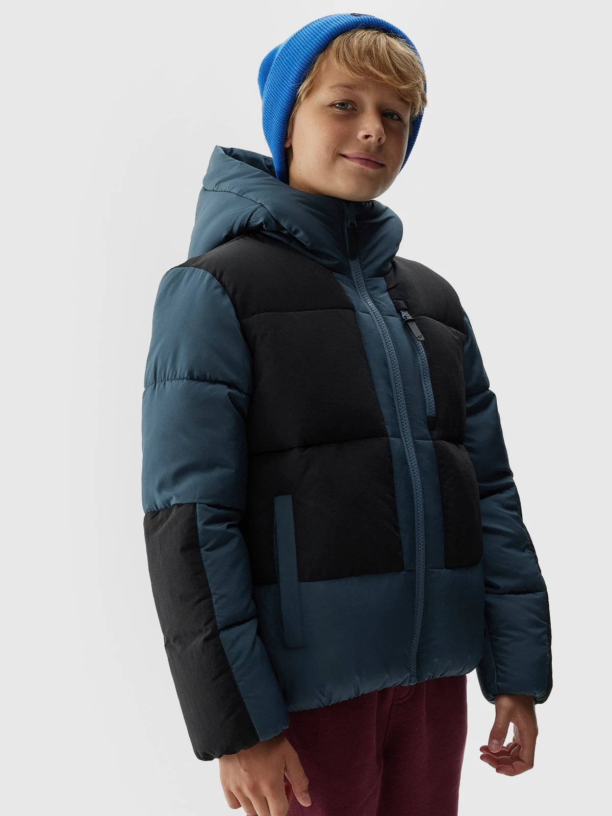 Акция на Підліткова зимова куртка для хлопчика 4F 4FJAW23TDJAM276-30S 152 см от Rozetka