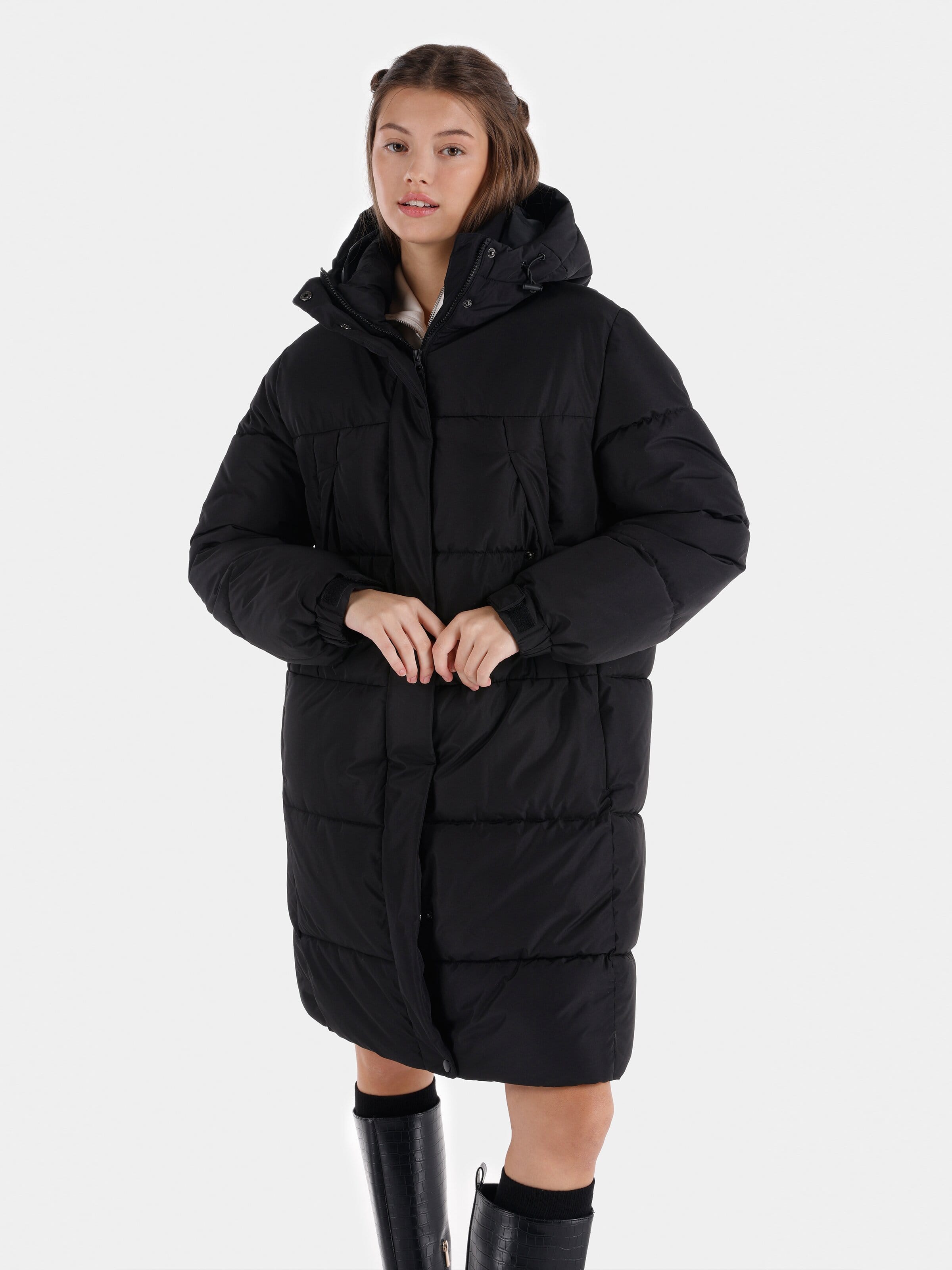 Акція на Куртка зимова довга жіноча Colin's CL1065789 L Black від Rozetka