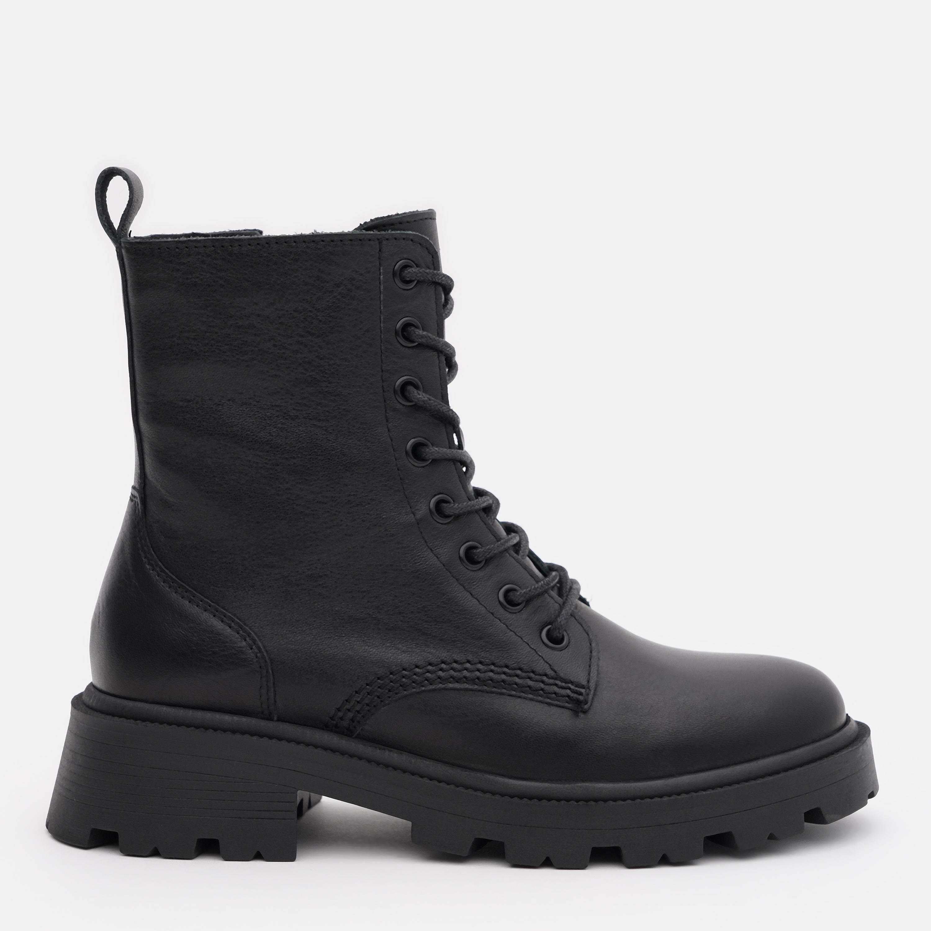 Акция на Жіночі зимові черевики Prime Shoes 421 Black Leather 27-421-30164 39 25.5 см Чорні от Rozetka