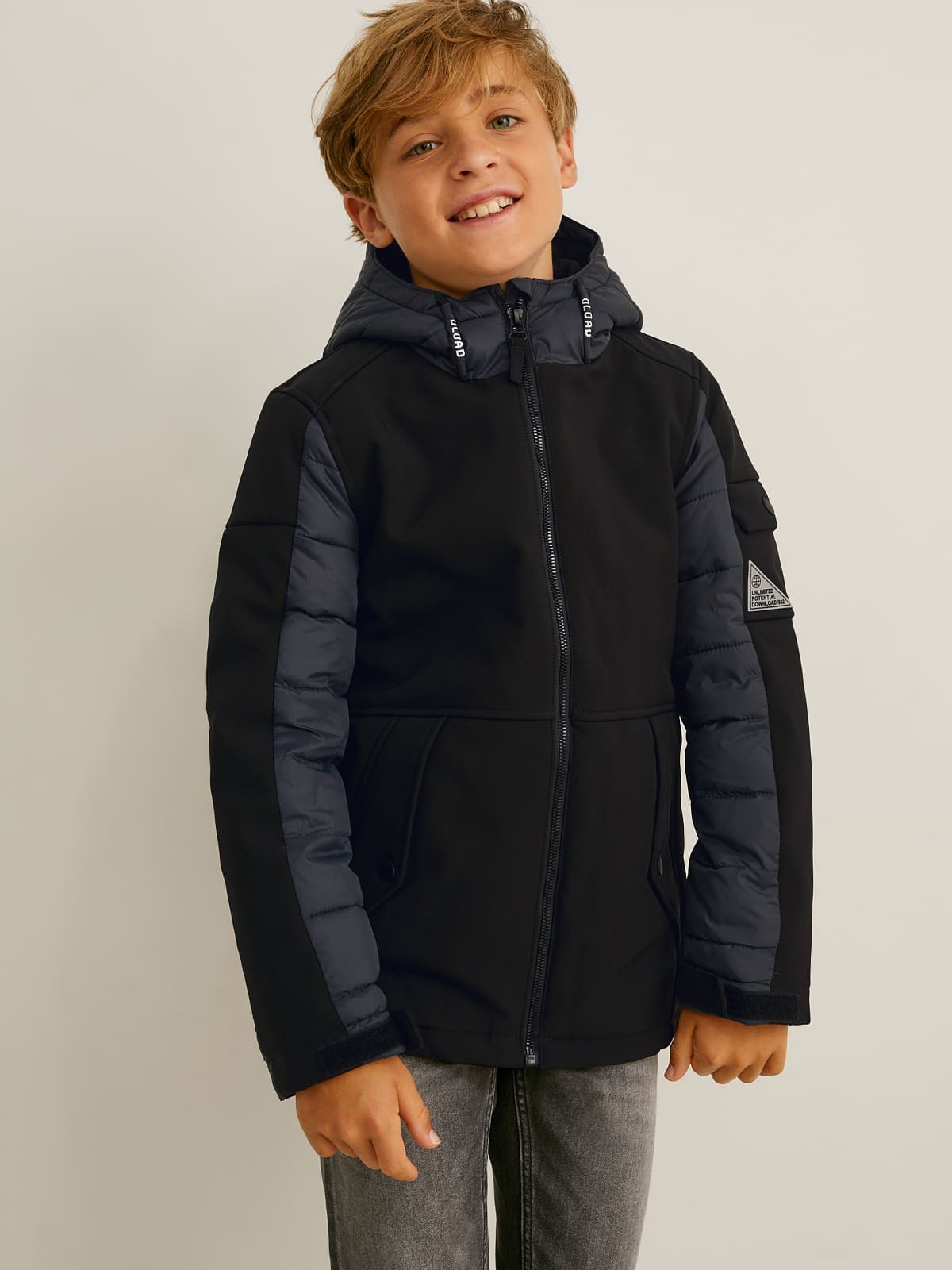 Акція на Підліткова демісезонна куртка для хлопчика C&A GD-00062043 176 см Чорна від Rozetka