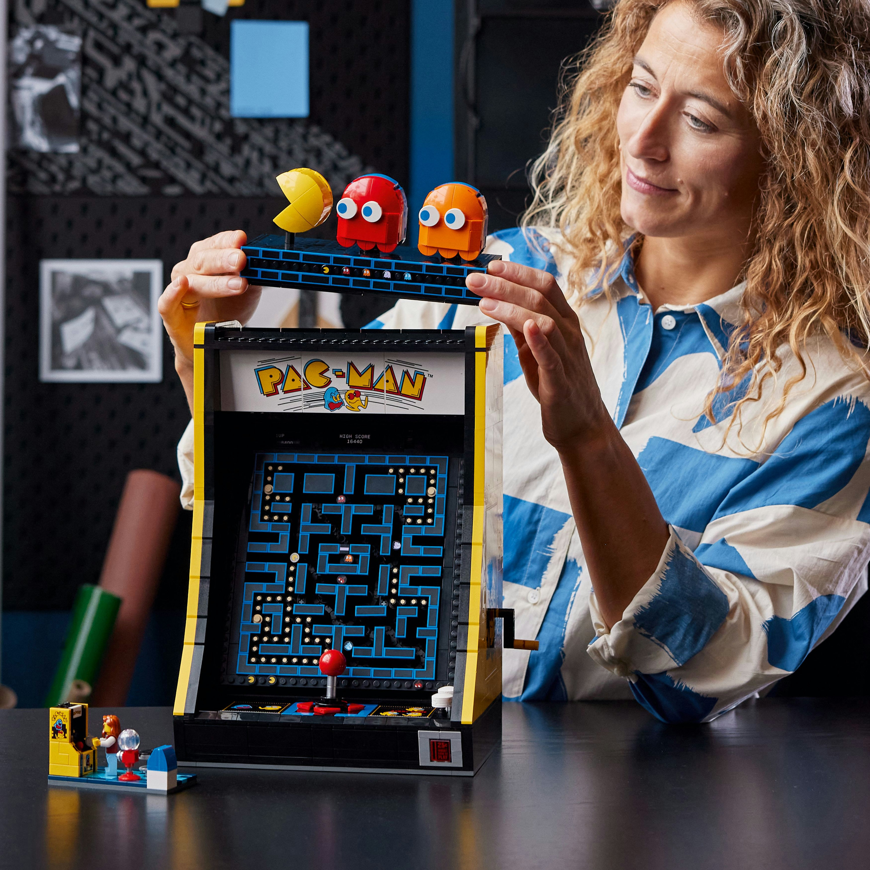 Конструктор LEGO Icons Аркада PAC-MAN 2651 деталей (10323) – фото, отзывы,  характеристики в интернет-магазине ROZETKA | Купить в Украине: Киеве,  Харькове, Днепре, Одессе, Запорожье, Львове