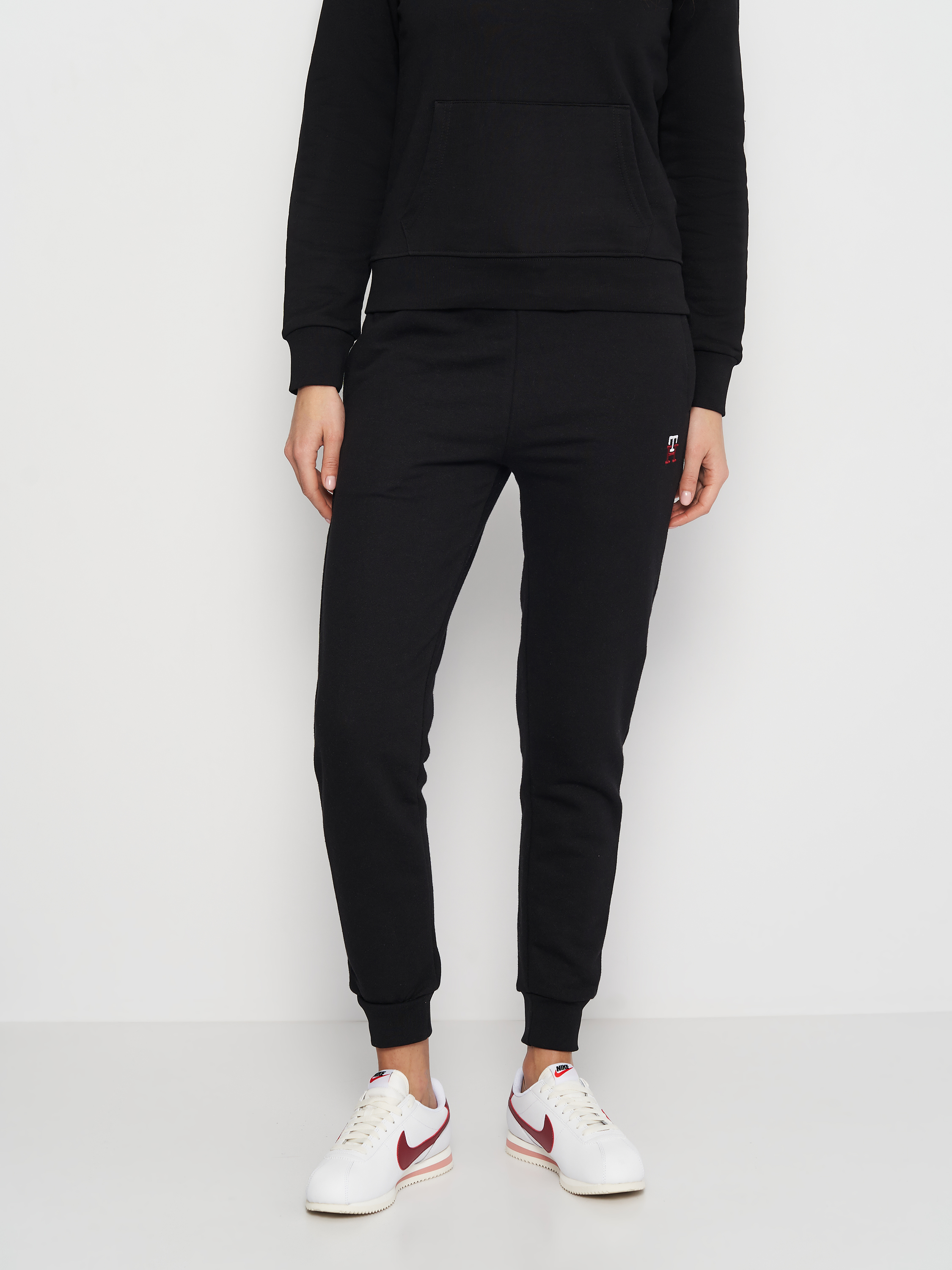 Акція на Спортивні штани жіночі Tommy Hilfiger 11261.1 S (42) Чорні від Rozetka