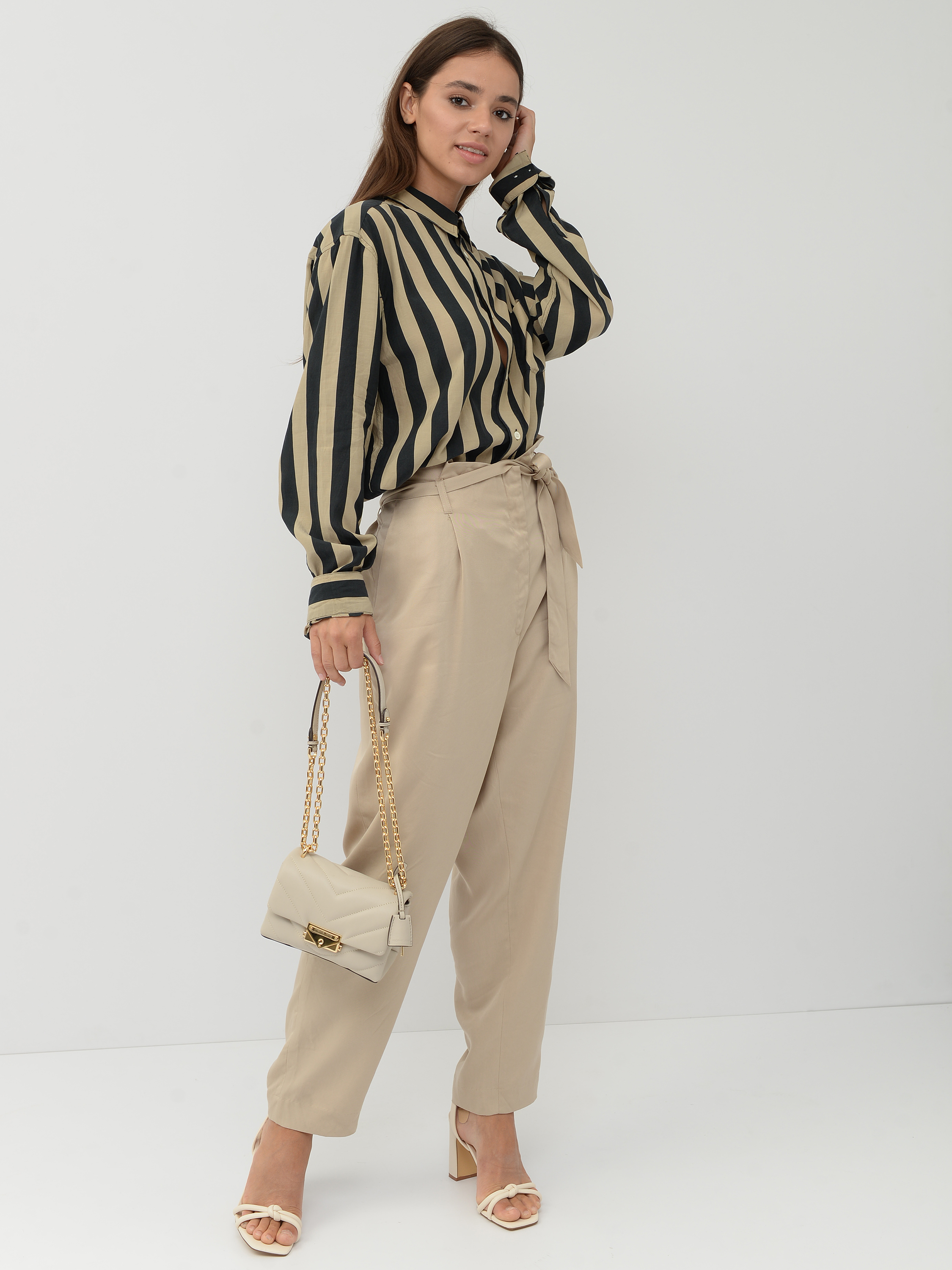 

Брюки H&M 46 бежевый 584741