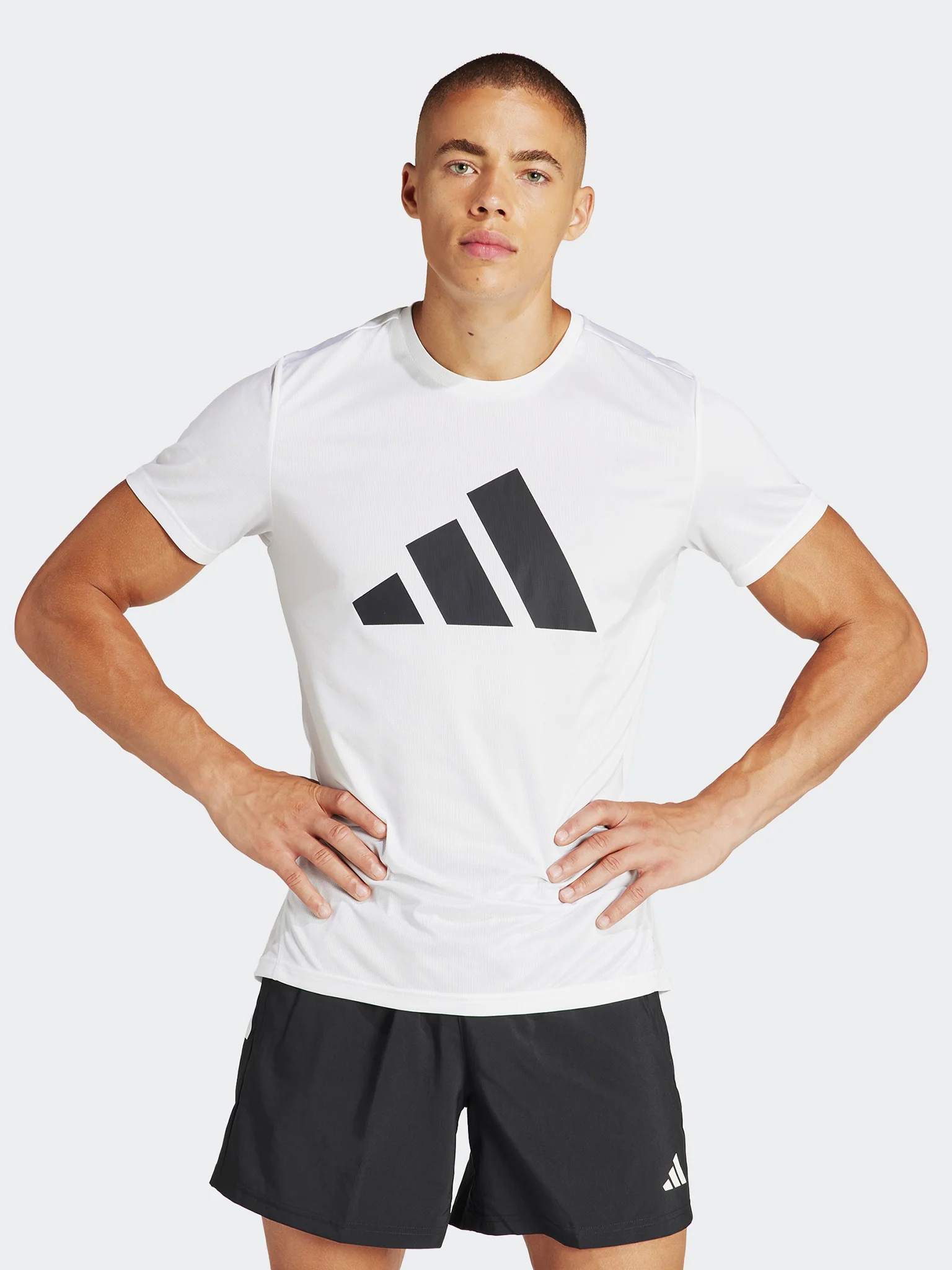 Акція на Футболка чоловіча Adidas RUN IT TEE IN0075 M White від Rozetka