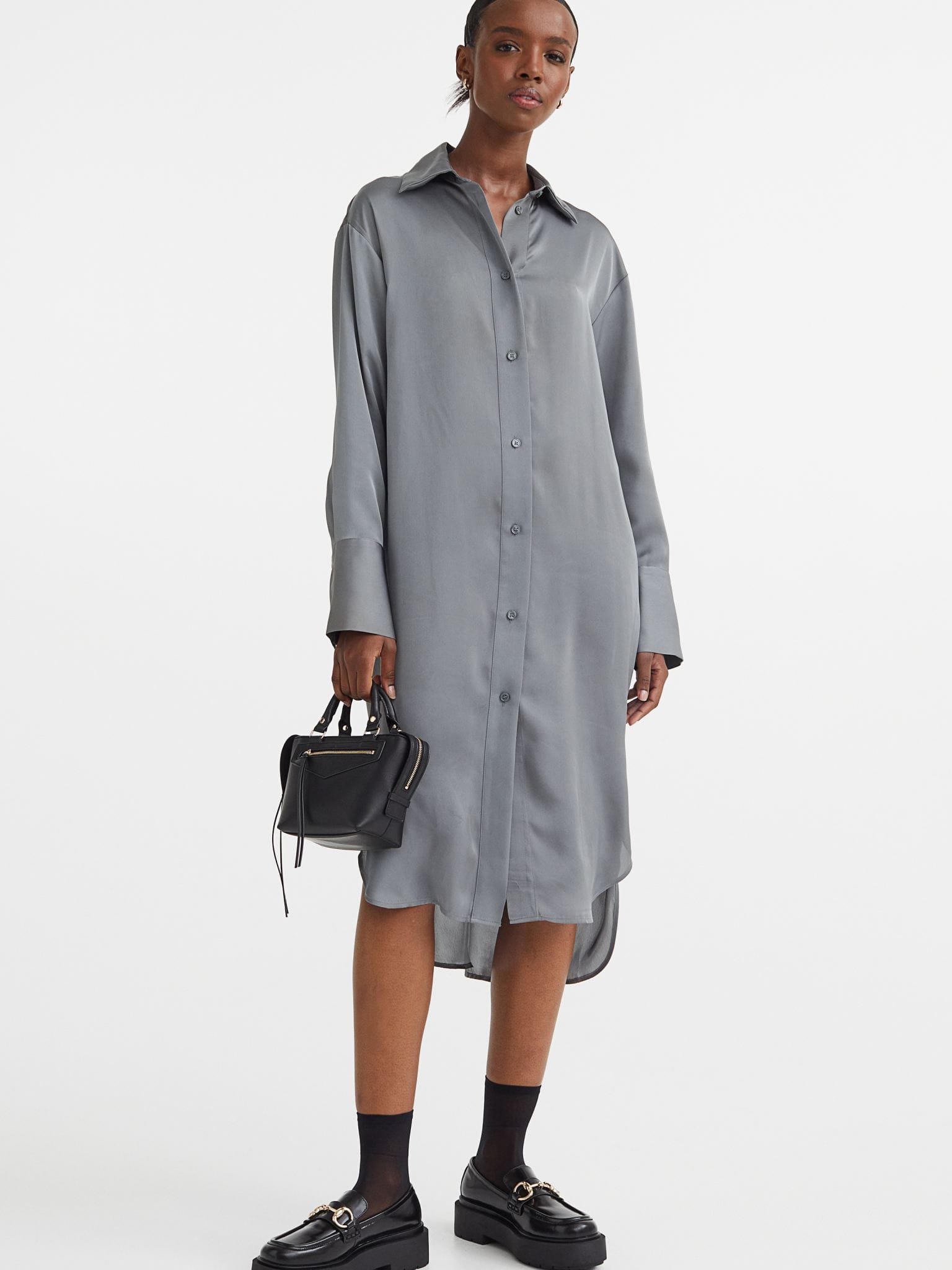 Акция на Сукня-сорочка міді осіння жіноча H&M 061005002_grey S Темно-сіра от Rozetka