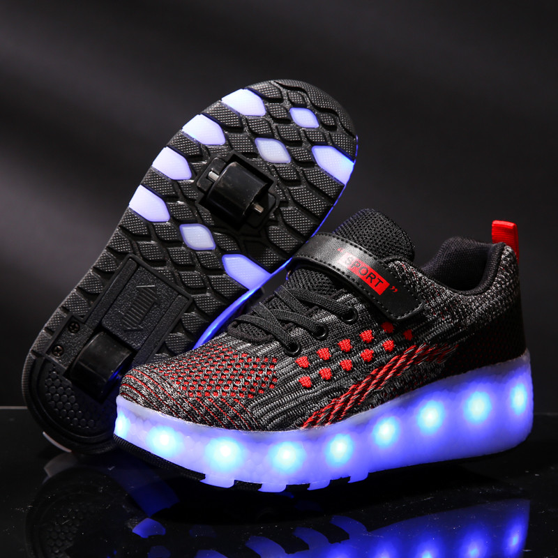 

Роликовые кроссовки для мальчиков с LED подсветкой черный с красным на 2-х колёсах (LR 1225) 31(19,5см)