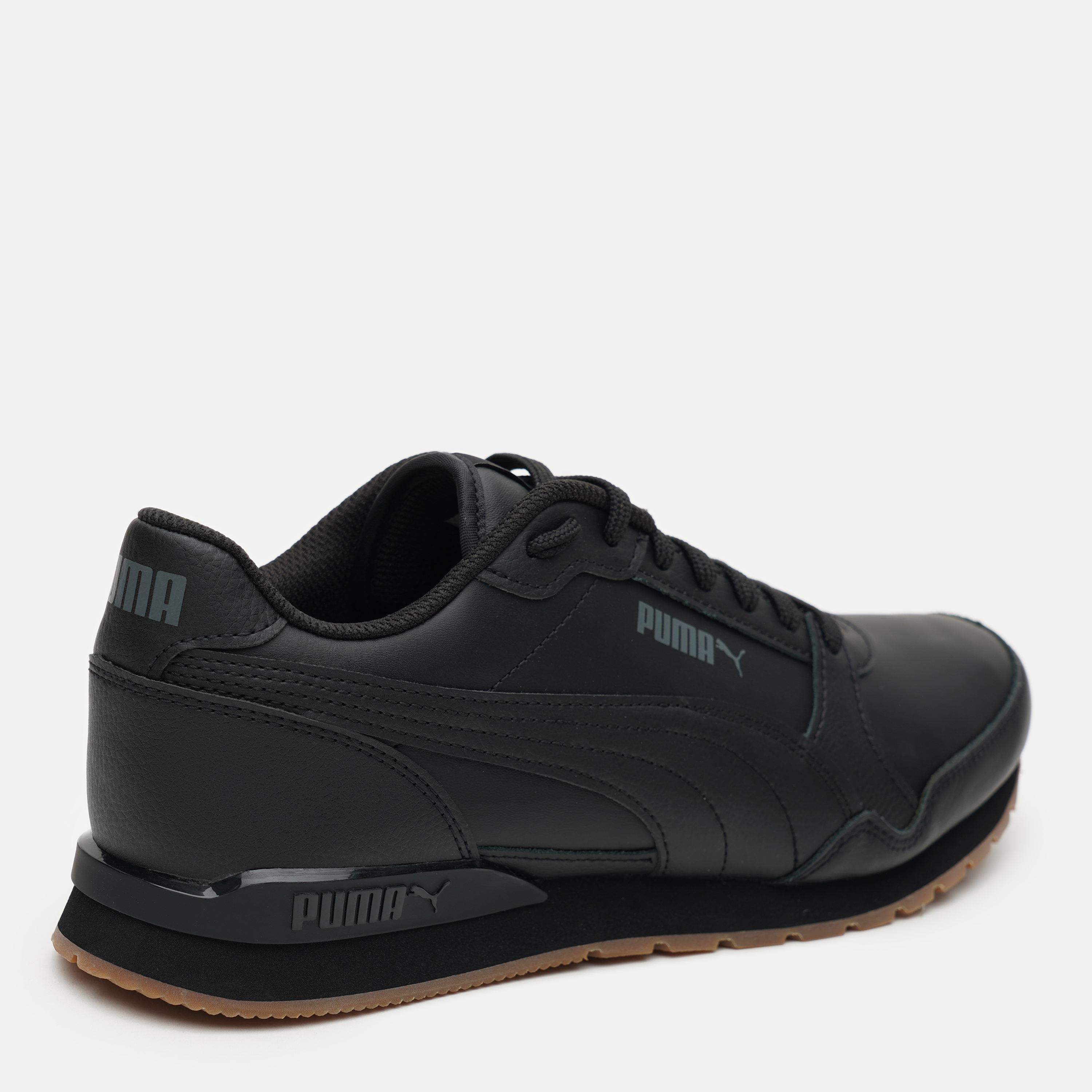 Puma black 2024 brown sole