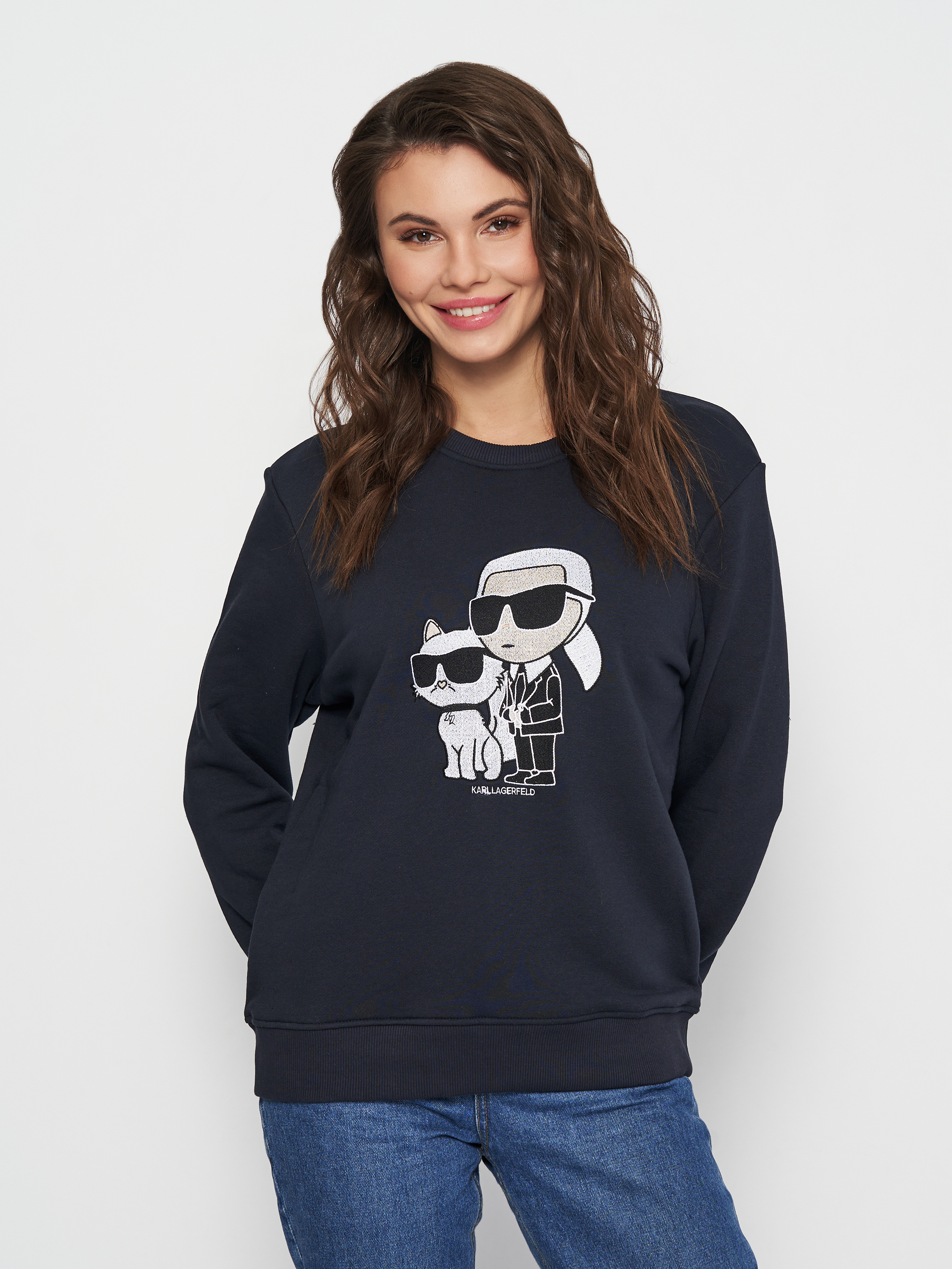 Акція на Світшот жіночий Karl Lagerfeld 11269.3 XL (48) Темно-синій від Rozetka