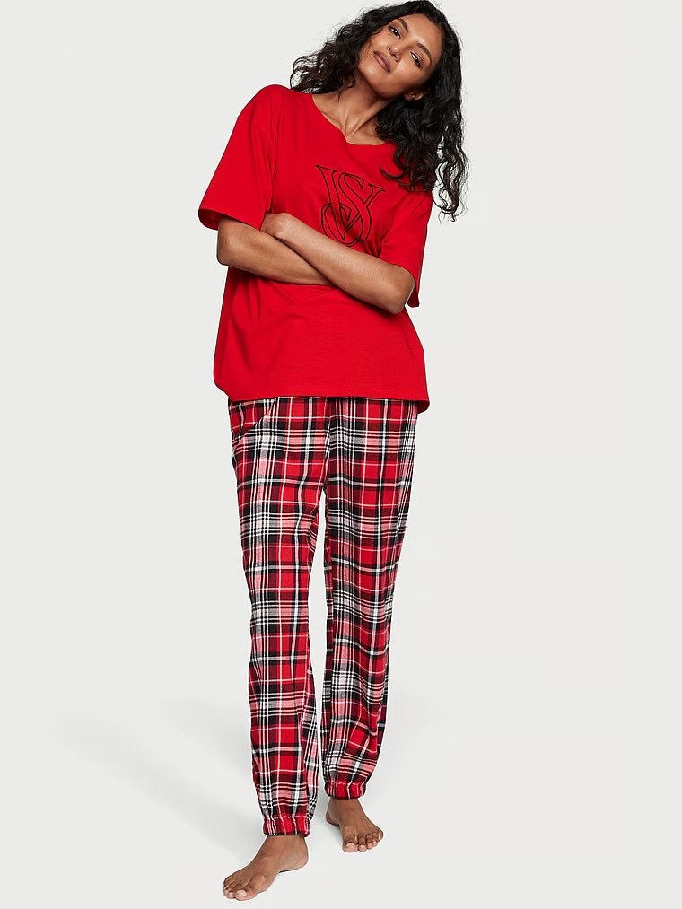 Акція на Піжама (футболка + штани) жіноча бавовняна Victoria's Secret 528153 XS Червона (7040528153QKTXS.R) від Rozetka