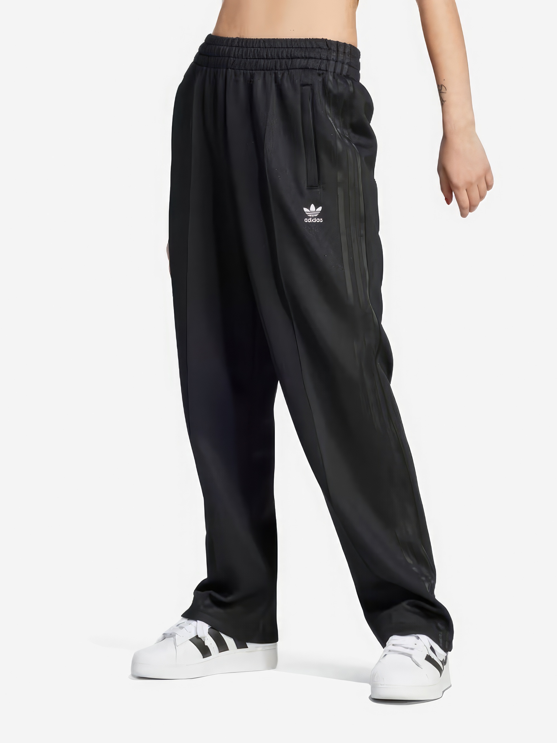 Акція на Спортивні штани жіночі Adidas IK6505 L Чорні від Rozetka