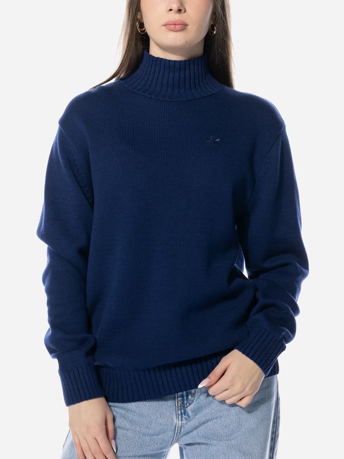 Акция на Светр в'язаний зимовий теплий оверсайз жіночий Adidas Premium Essentials Knit Jumper W "Dark Blue" IM3825 L Темно-синий от Rozetka