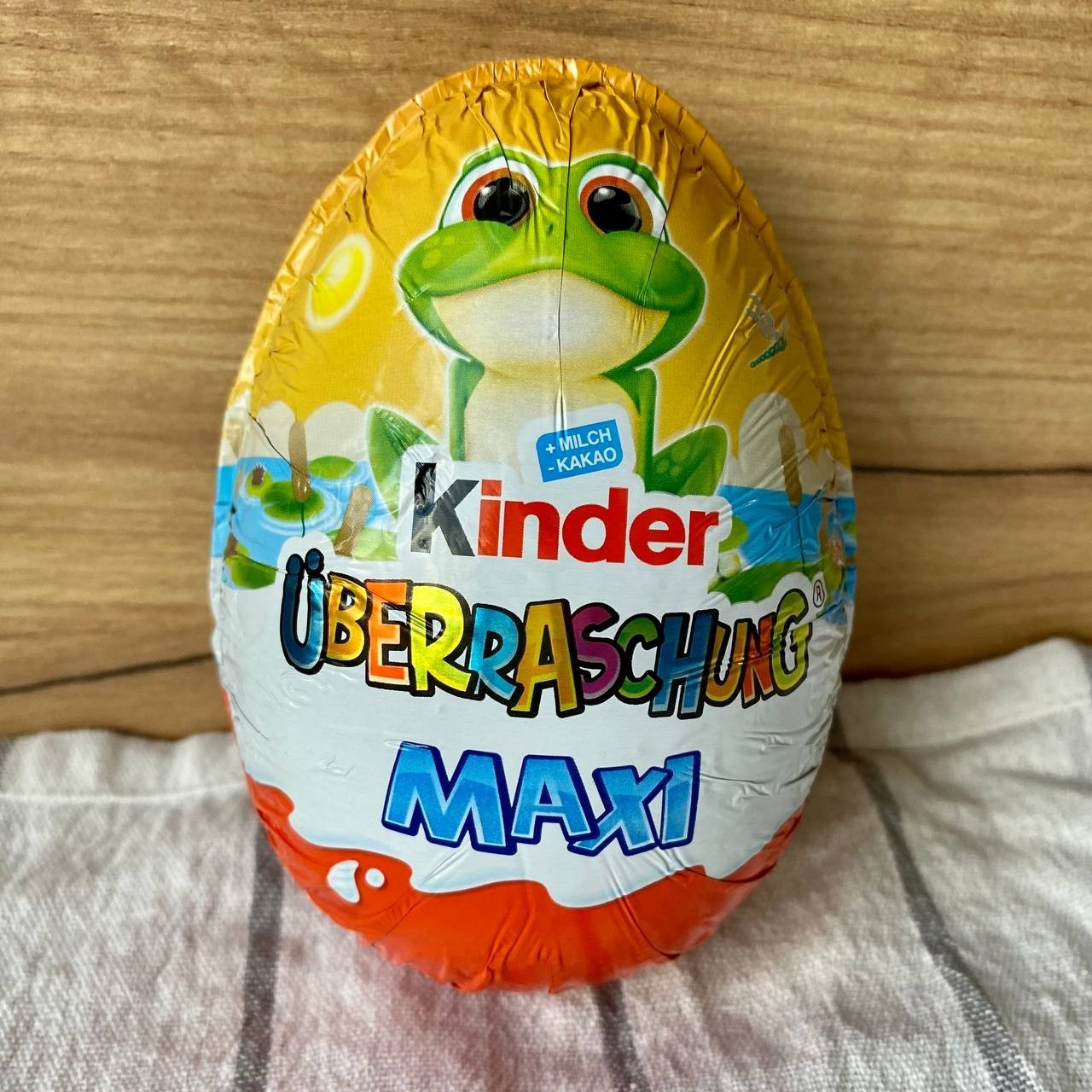 Шоколадное яйцо Kinder Surprise (киндер-сюрприз)