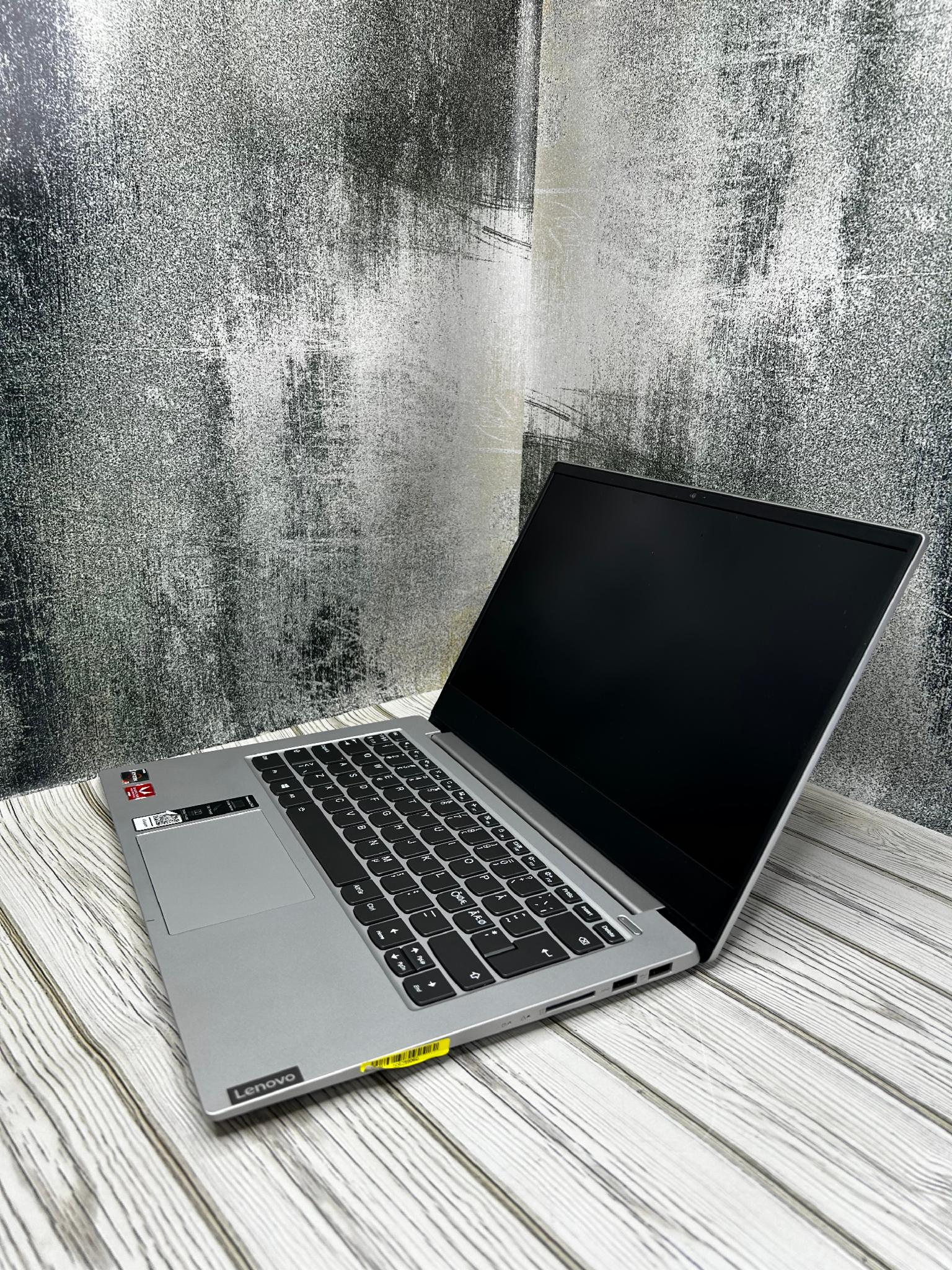 Ноутбук Lenovo IdeaPad S340-14API \ 14.0 \ Full HD \ Ryzen 3 3200U \ 8 ...