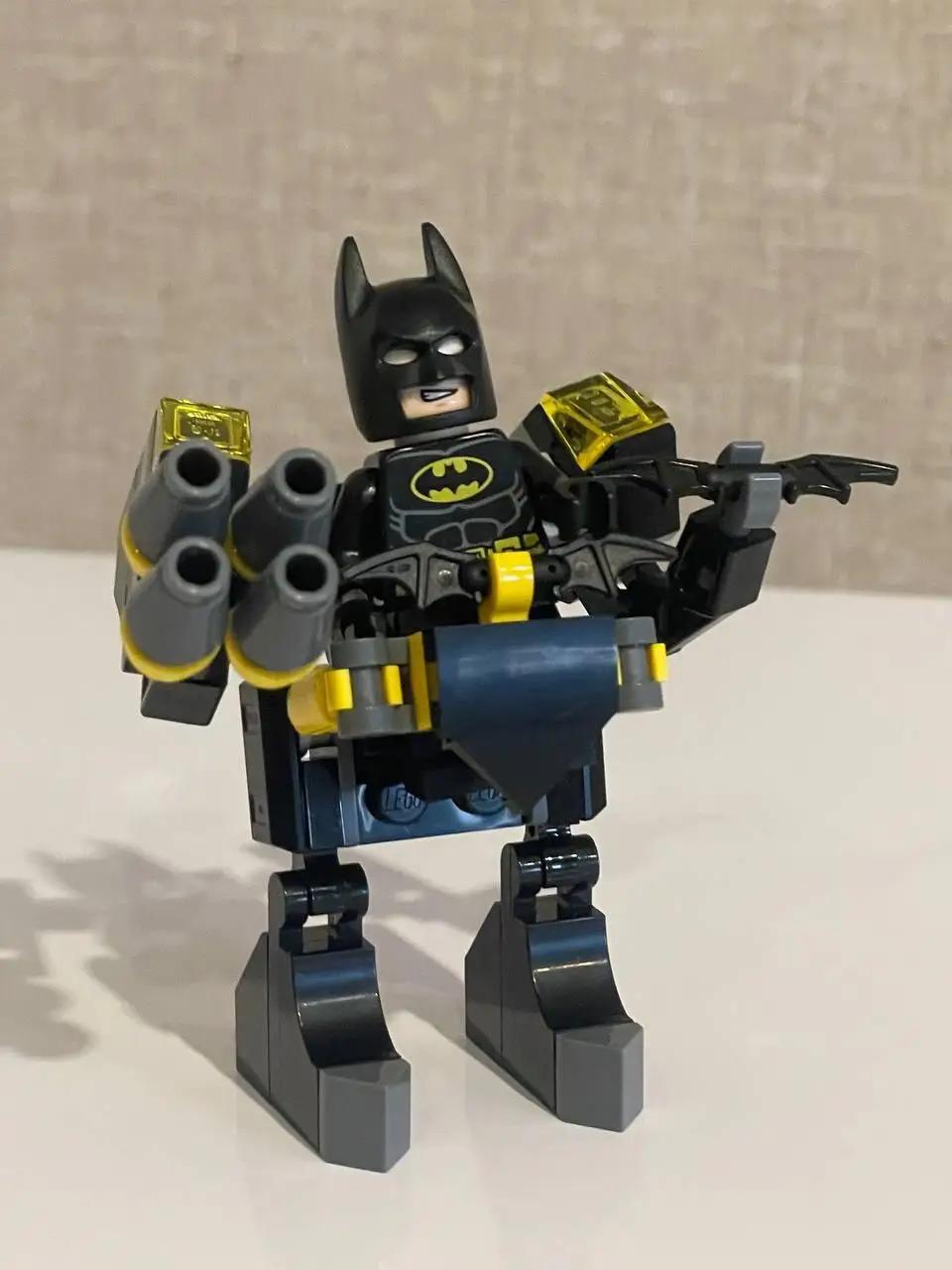 Lego Batman минифигурка Бемен робот механик Batman and Mega Mech 212401 –  фото, отзывы, характеристики в интернет-магазине ROZETKA от продавца:  DinoTop | Купить в Украине: Киеве, Харькове, Днепре, Одессе, Запорожье,  Львове