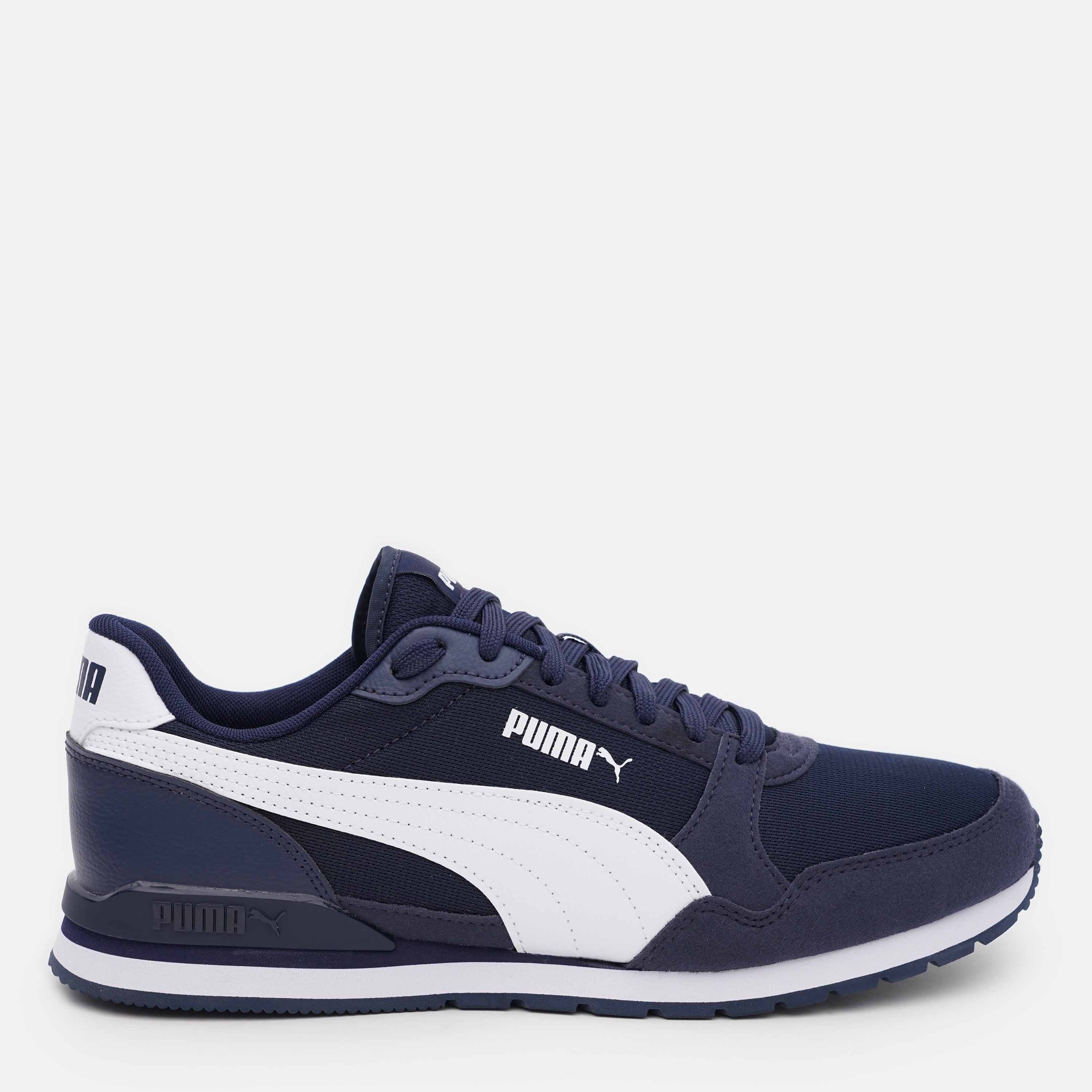 Акція на Чоловічі кросівки Puma ST Runner V3 Mesh 38464002 41 (7.5) 26.5 см Peacoat-Puma White від Rozetka