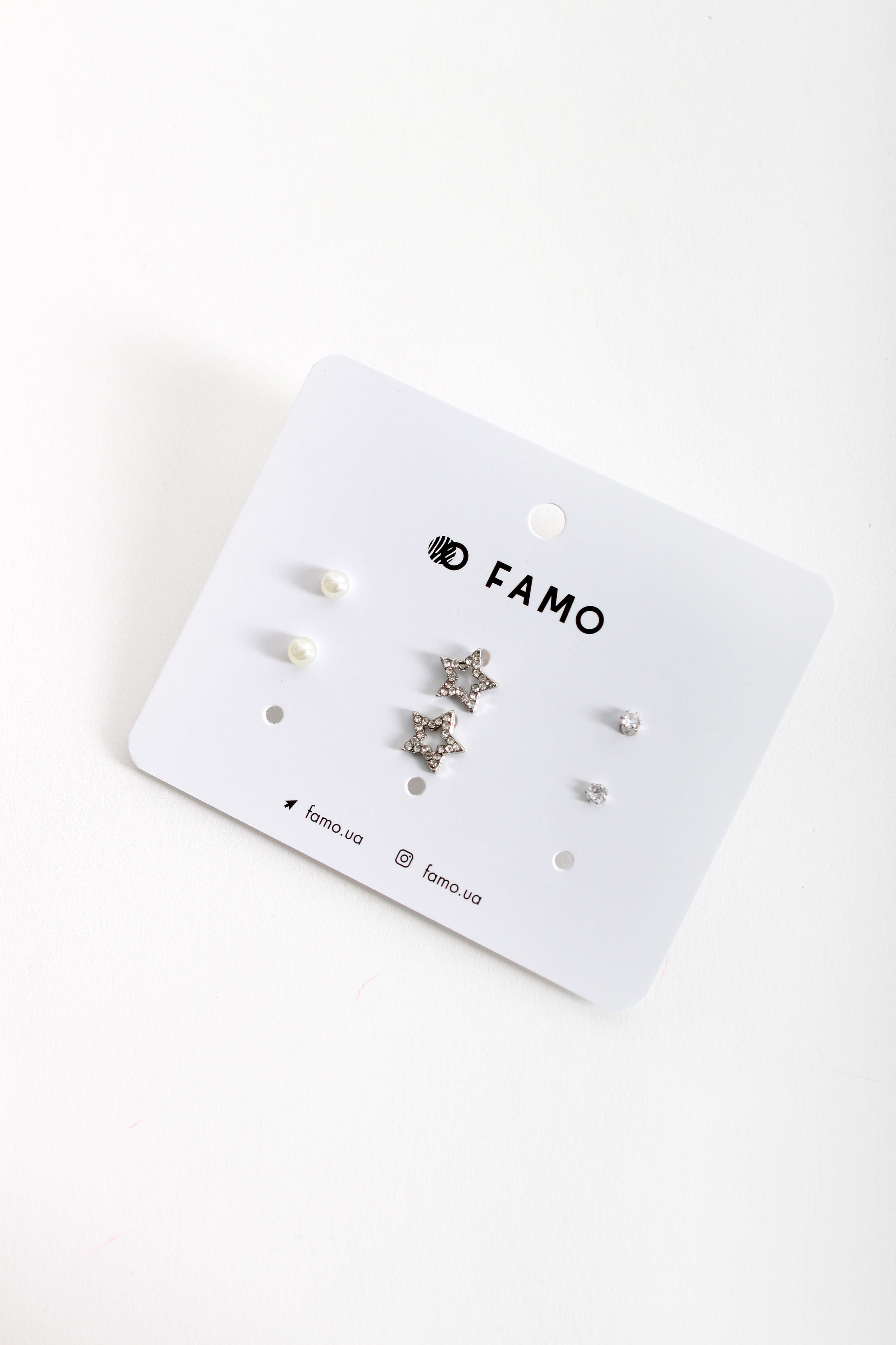 

Набор сережек FAMO Джеанн разноцветный Длина 0.3/0.5/1.1(см)/ Ширина 0.3/0.5/1.1(см) (X107-2)