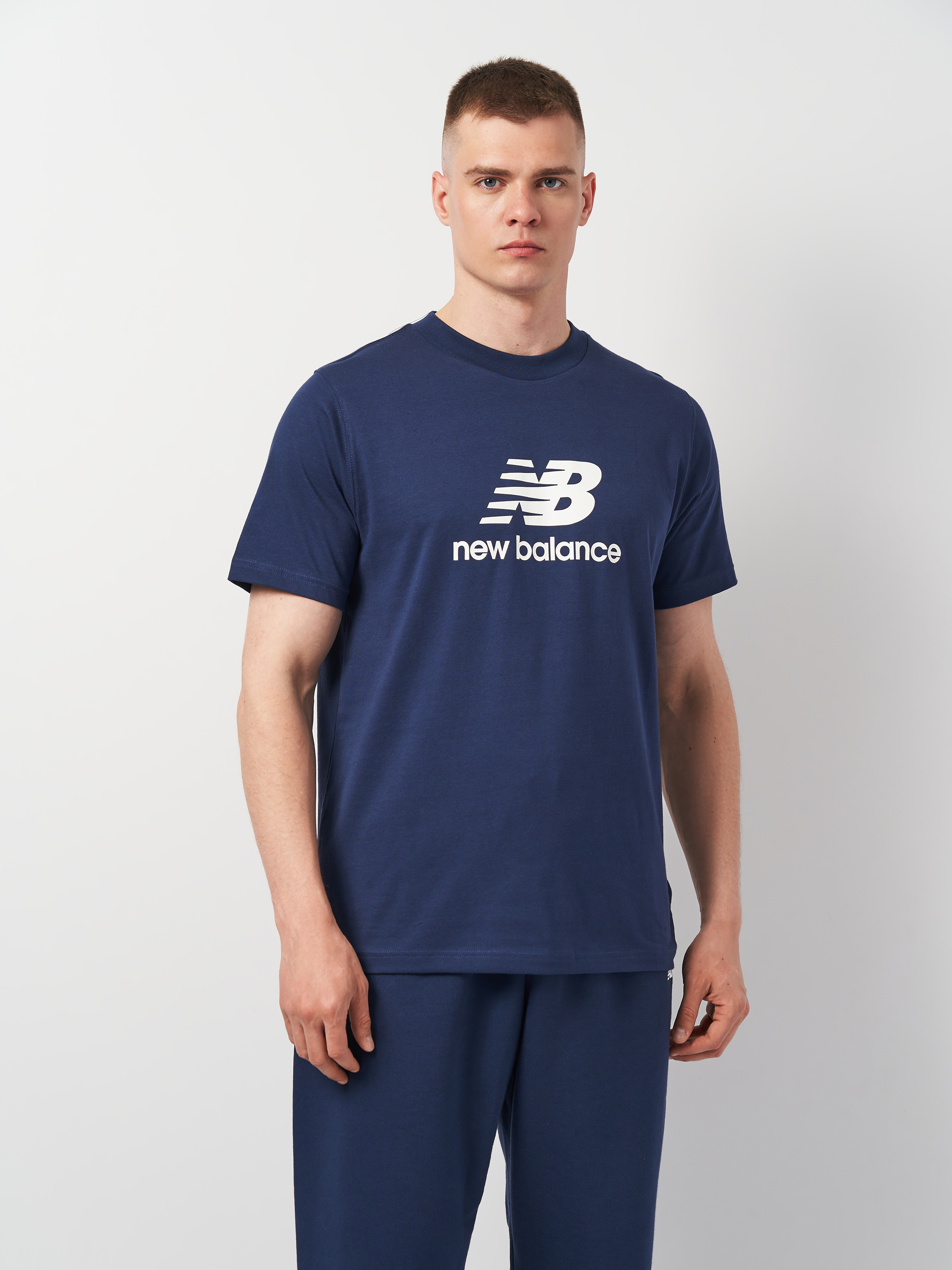 Акція на Футболка довга чоловіча New Balance Stacked Logo MT41502NNY L Синя від Rozetka