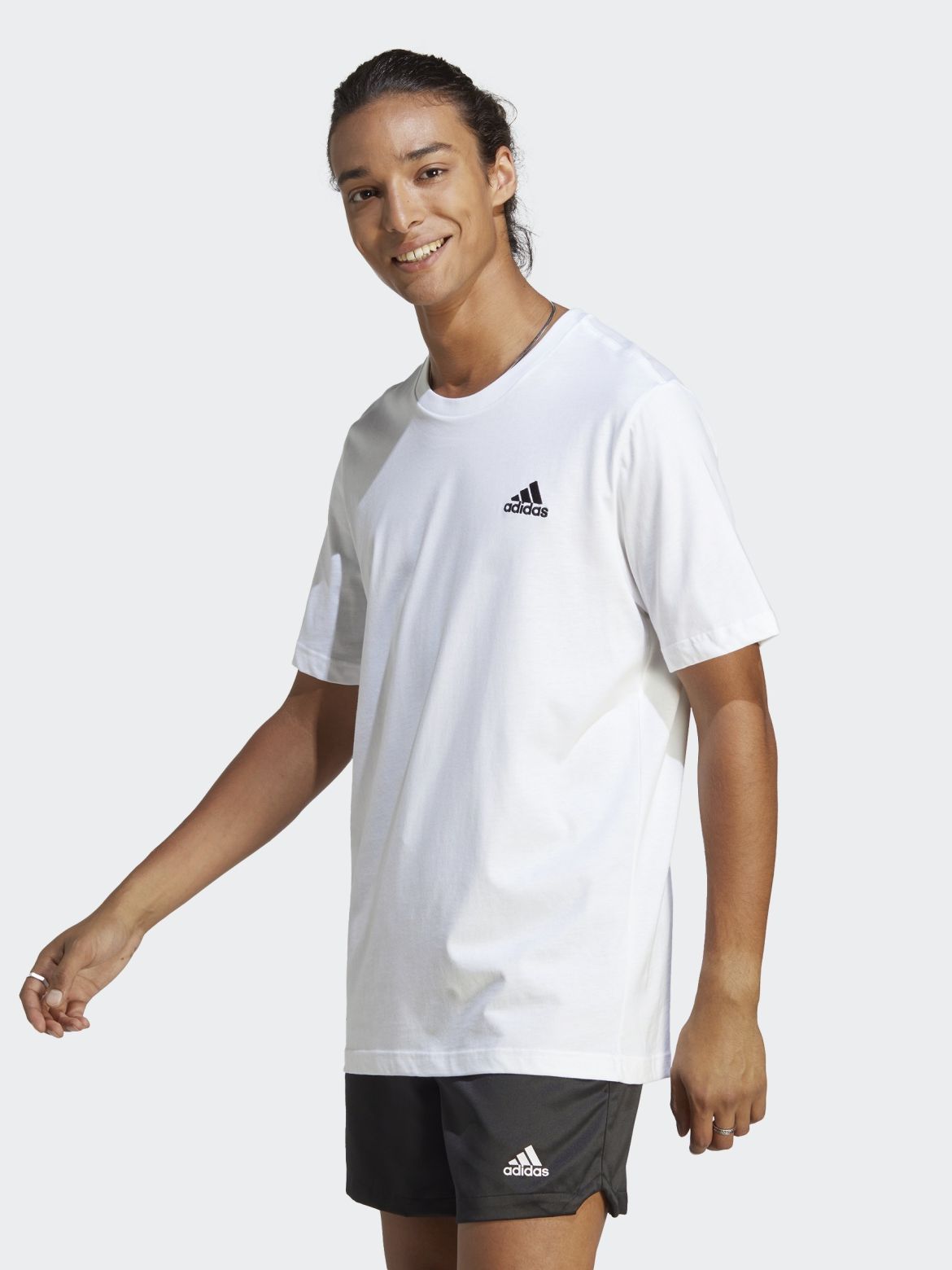 Акція на Футболка чоловіча Adidas Sportswear M Sl Sj T IC9286 2XL White від Rozetka