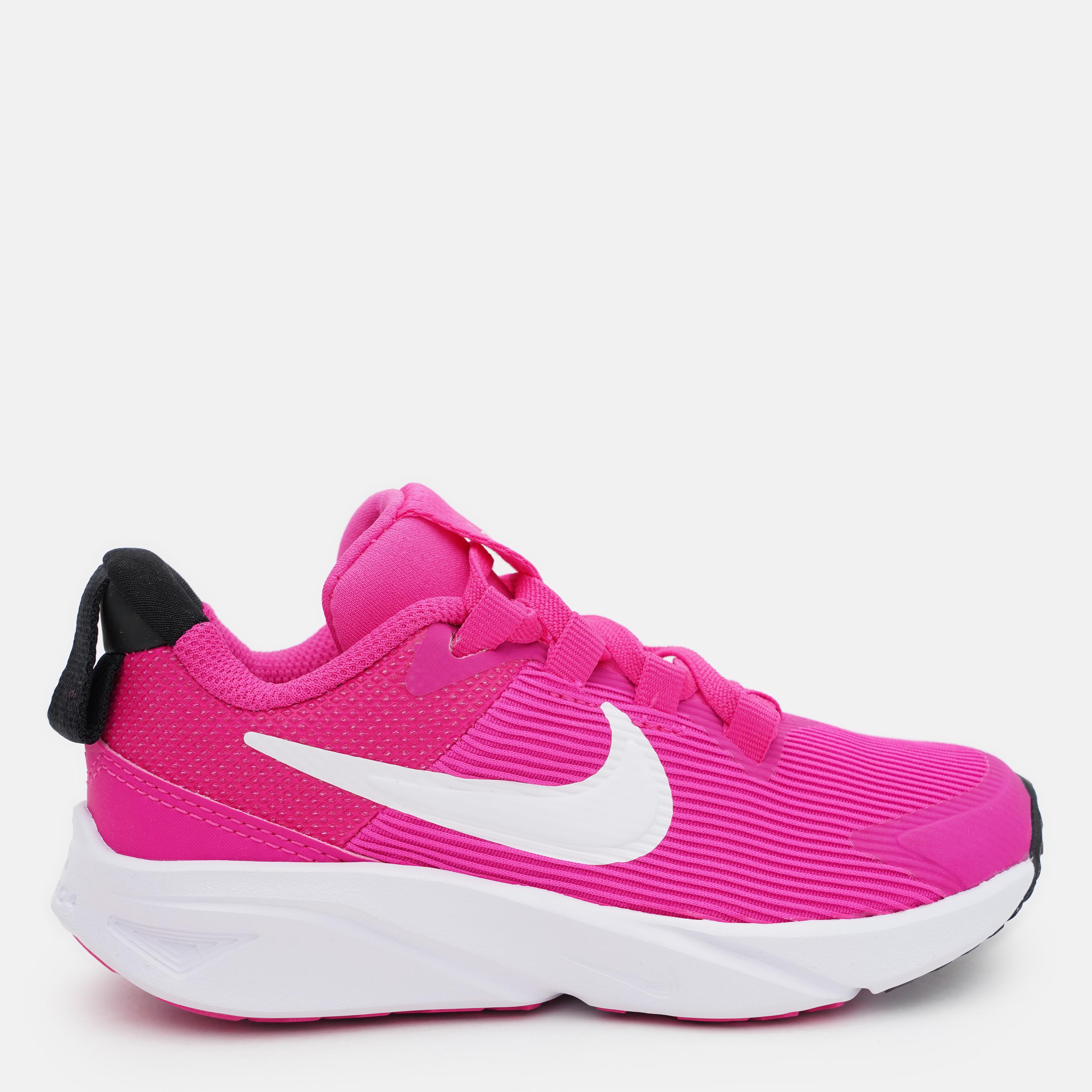 Акция на Підліткові кросівки для дівчинки Nike Star Runner 4 Nn (Ps) DX7614-601 35 3Y Fierce Pink/White-Black-Playful Pink от Rozetka