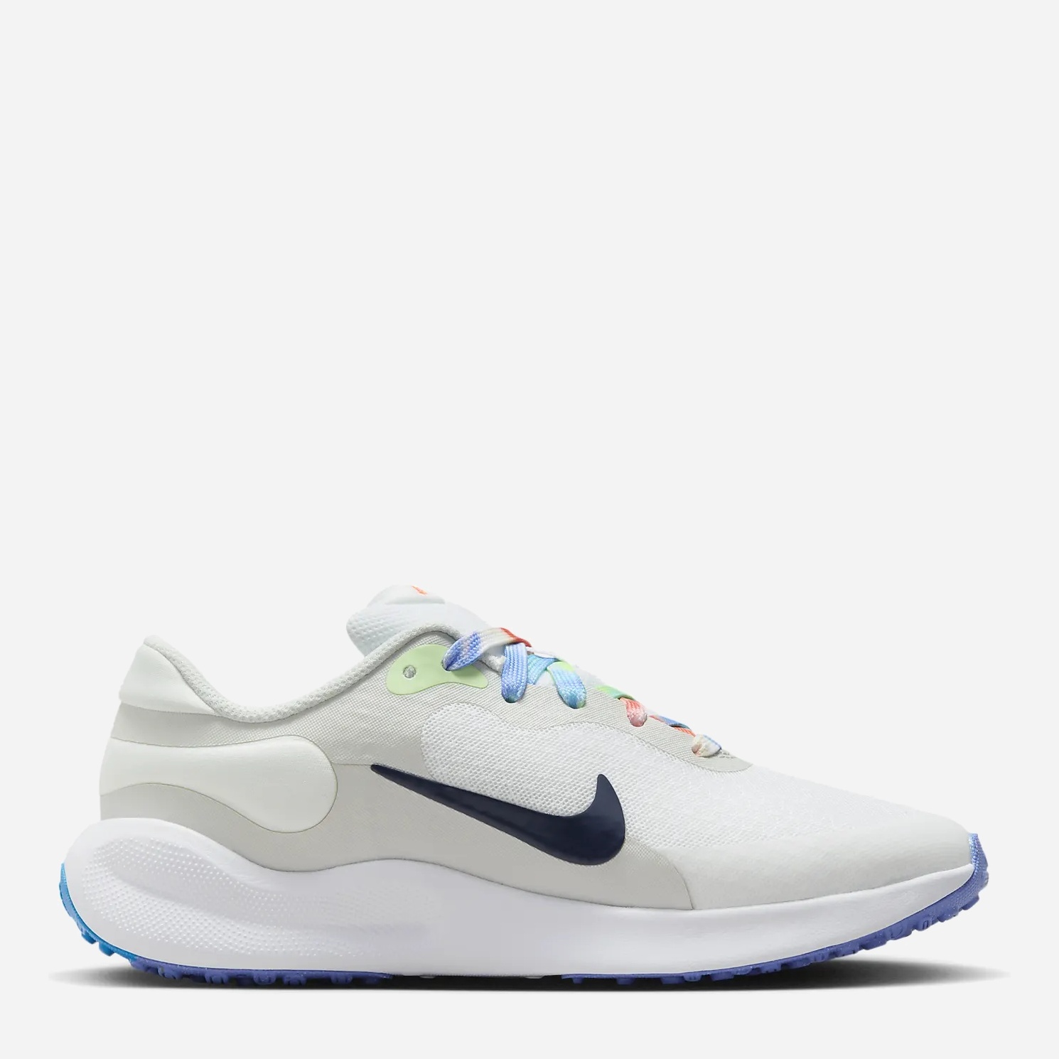 Акція на Підліткові кросівки для хлопчика Nike Revolution 7 Nn Se FN4991-100 36 (4Y) Різнокольорові від Rozetka