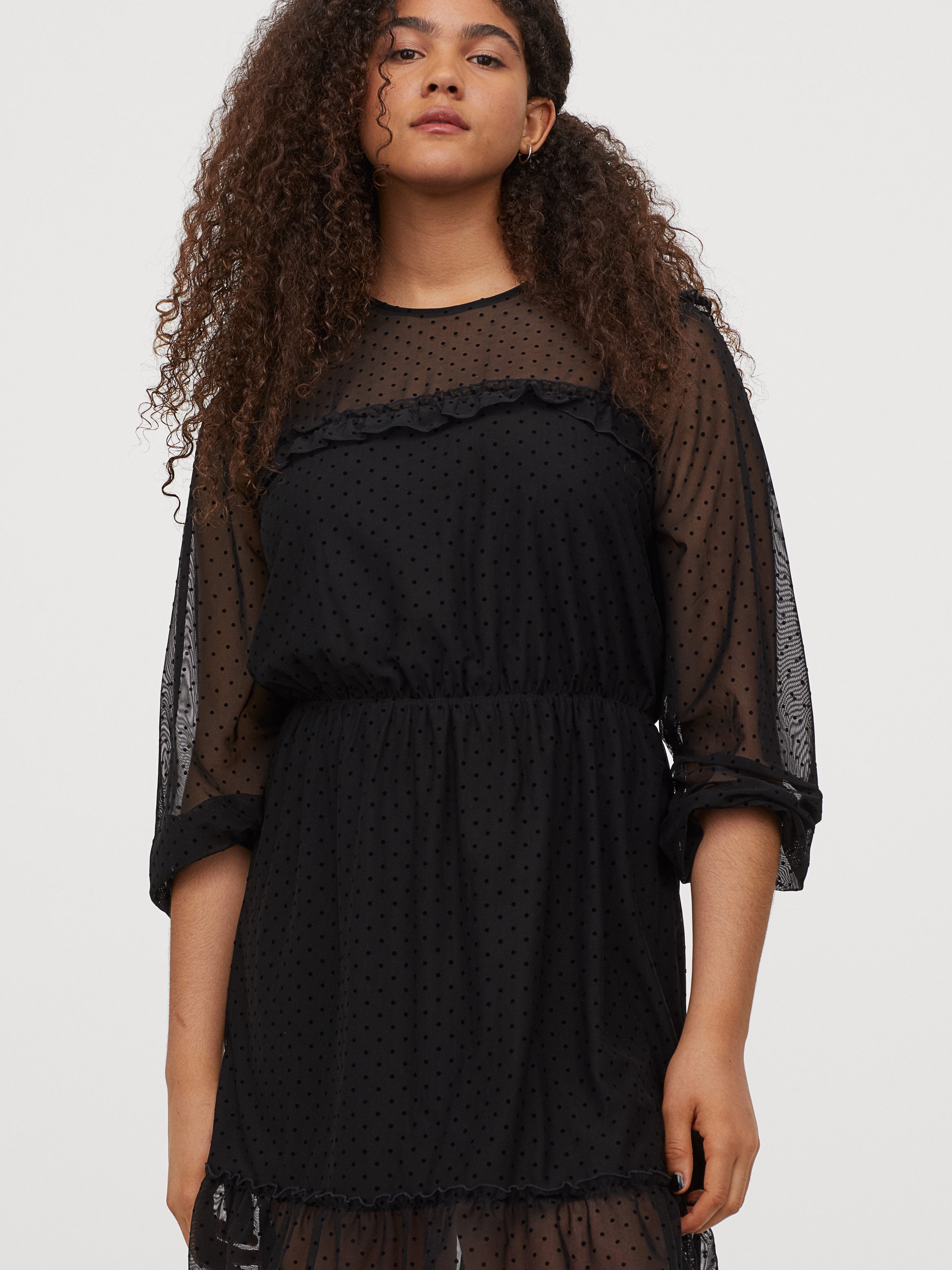 

Платье H&M 0876668-1  Черное, Платье H&M 0876668-1 XL Черное
