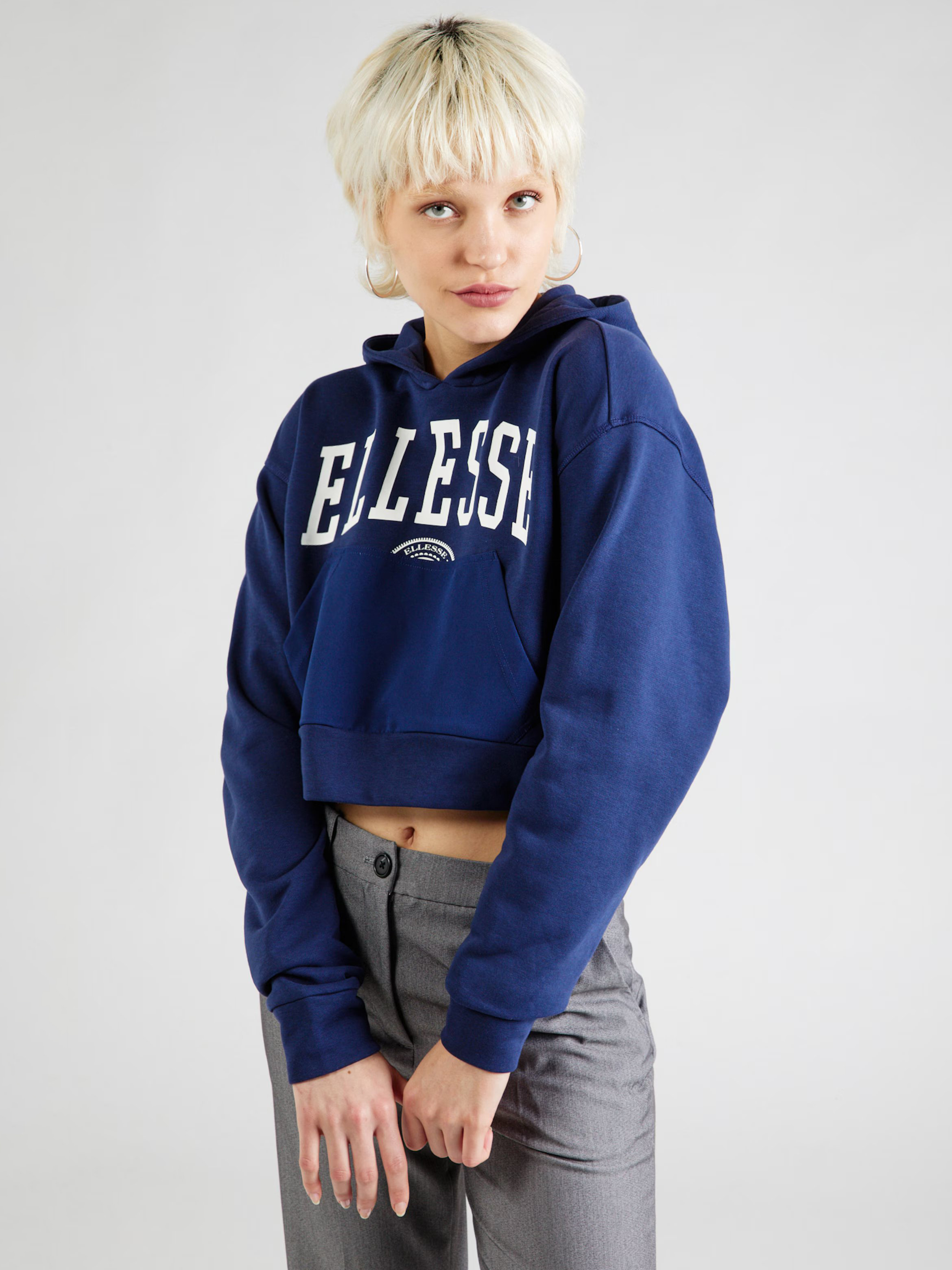 Акція на Худі оверсайз жіноче Ellesse Rosarian Cropped Hoody SGV20270-429 8 Темно-синє від Rozetka