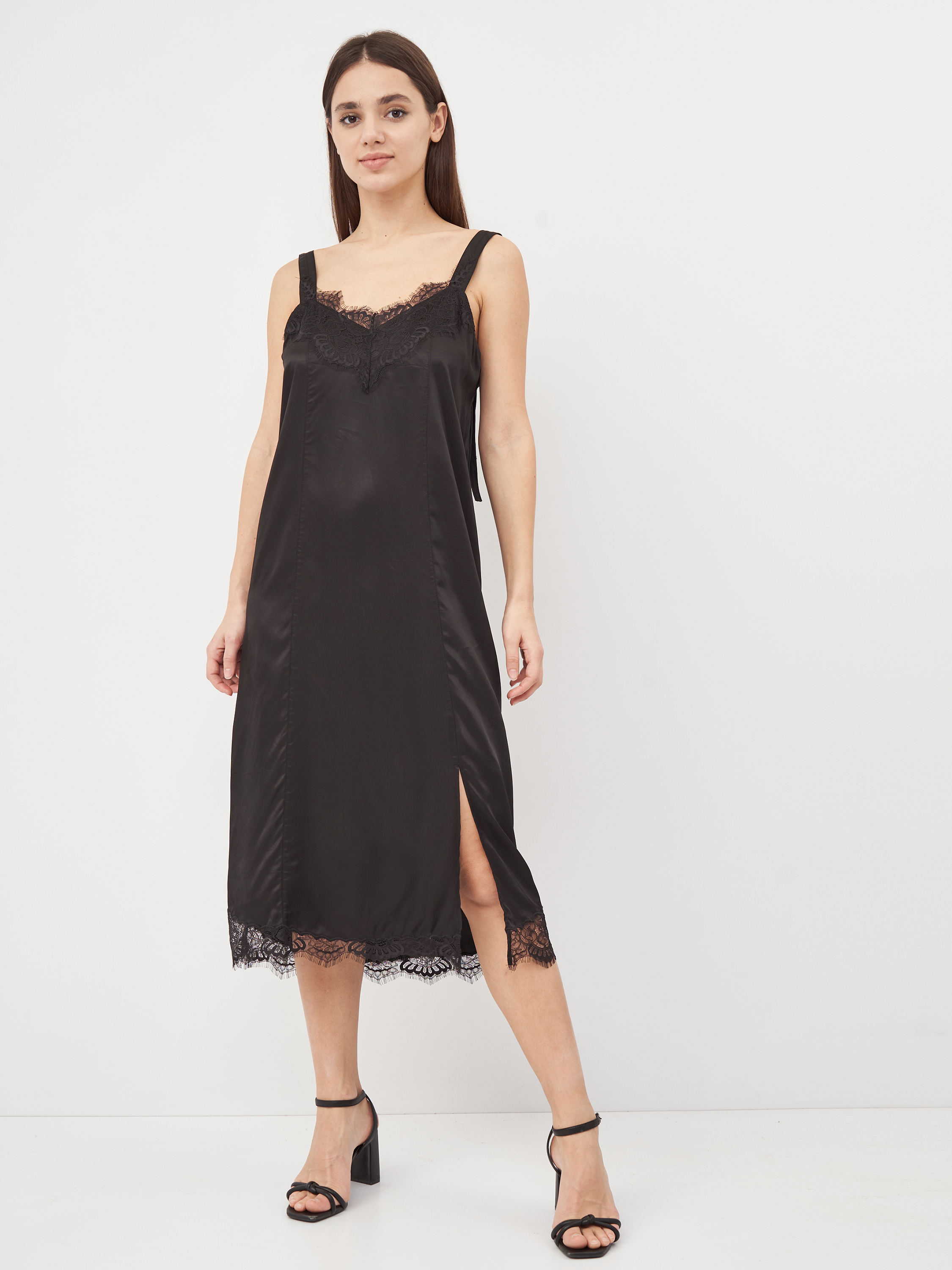 

Платье H&M KK5707486 38 Черное