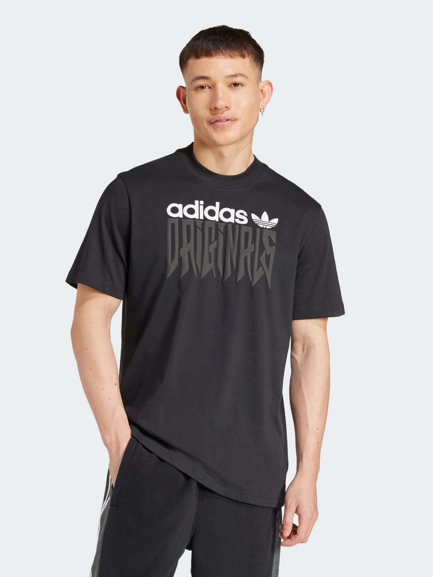 Акція на Футболка бавовняна чоловіча Adidas Originals Grfx Tee Loose IZ4831 M Чорна від Rozetka