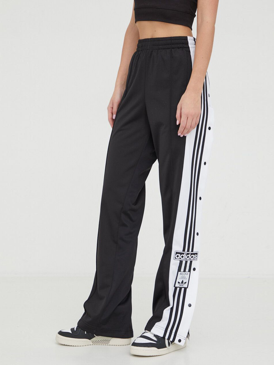 Акція на Спортивні штани жіночі Adidas Adibreak Pant IU2519 M Black від Rozetka