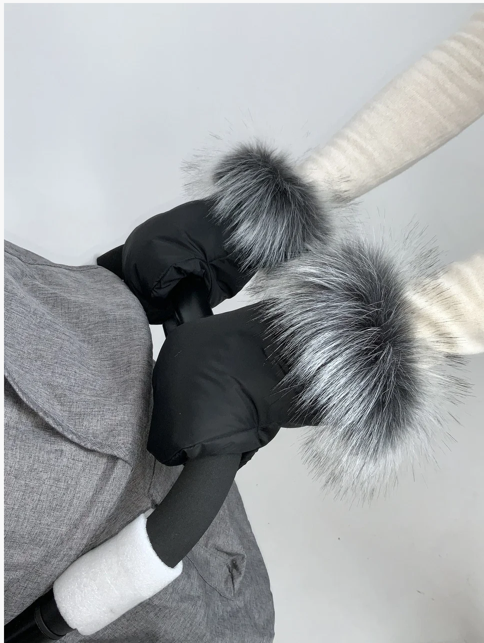 

Муфта-Варежки на коляску Anmar Handmuff. Цвет черный.