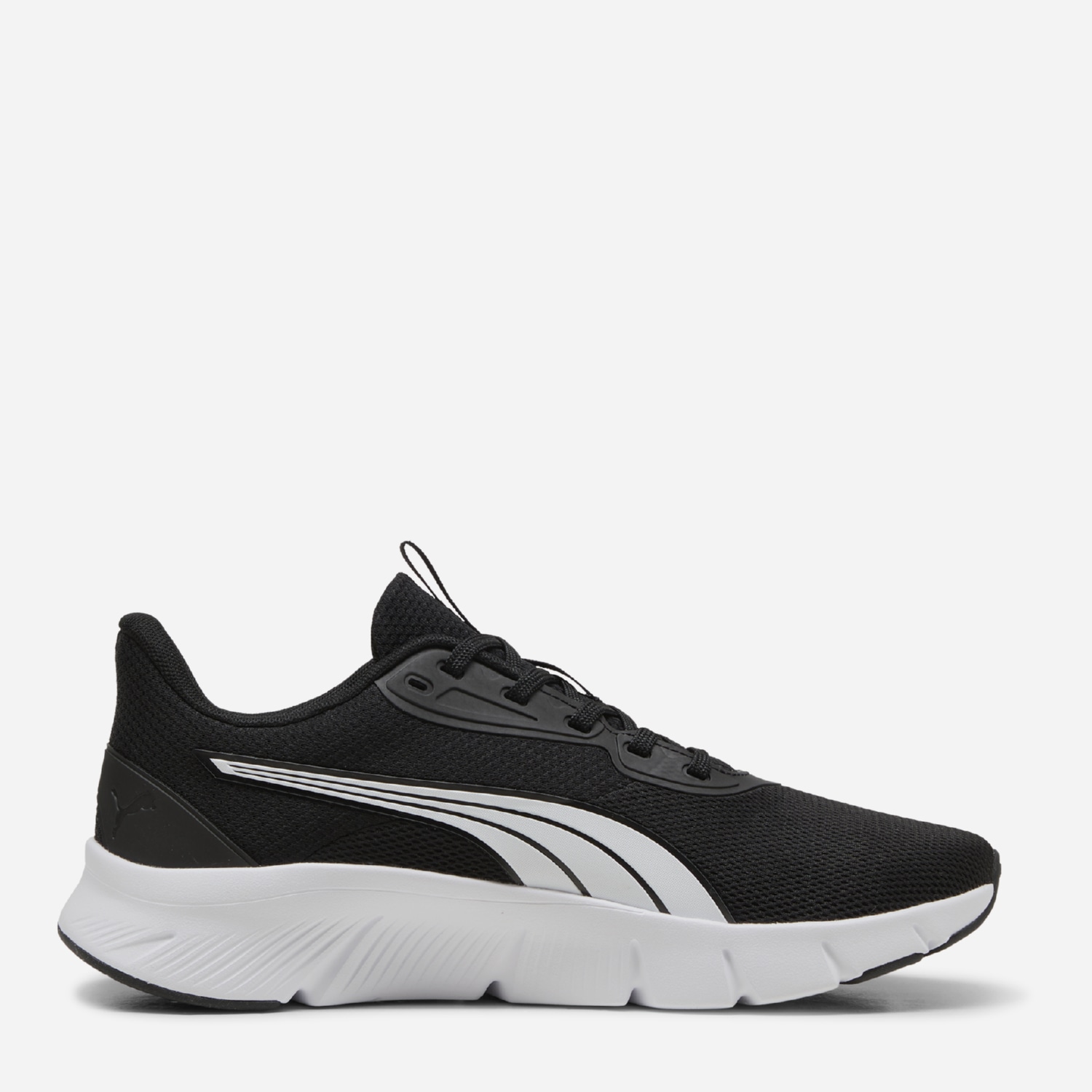 Акція на Жіночі кросівки для бігу Puma FlexFocus Lite Modern 31009301 40 (6.5UK) 25.5 см Puma Black-Puma White від Rozetka