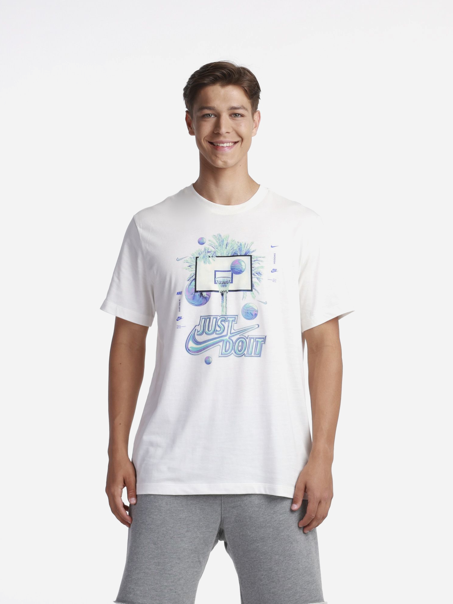 Акція на Футболка бавовняна чоловіча Nike M Nk Tee Photo Su24 FV8410-133 XL Біла від Rozetka