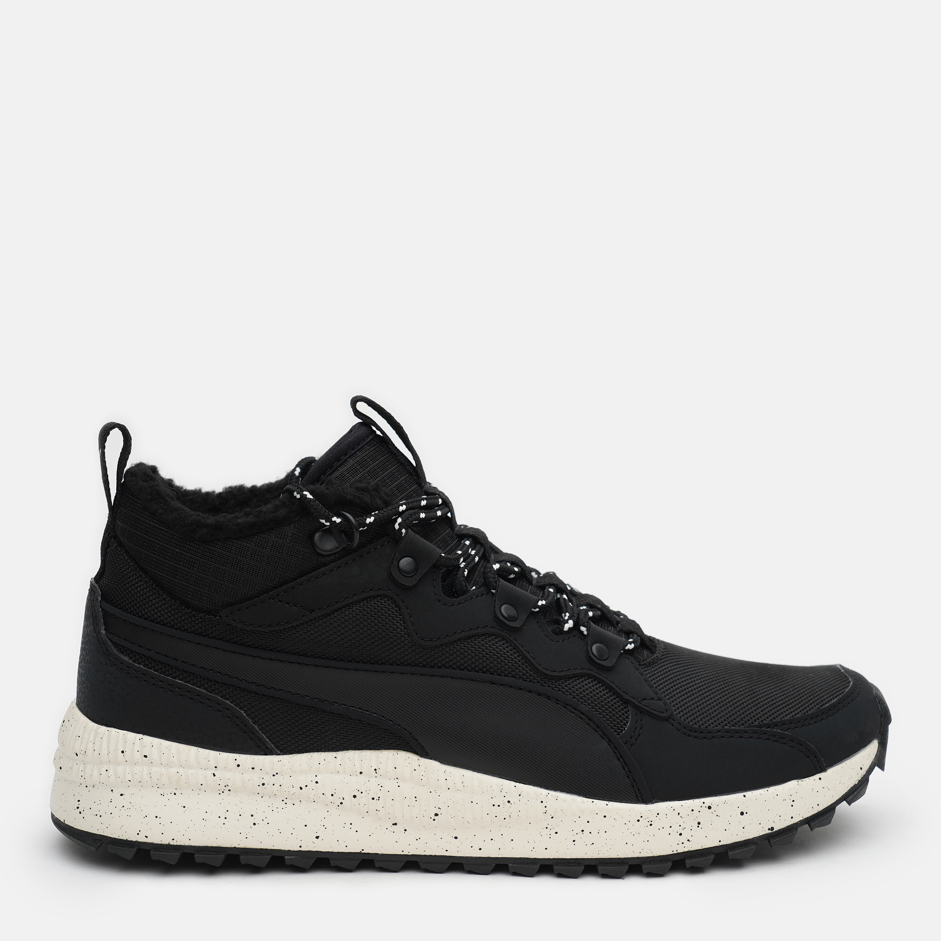 Акція на Чоловічі зимові черевики Puma Pacer Next SB WTR 36693614 40 (6.5UK) 25.5 см Puma Black-Puma Black від Rozetka