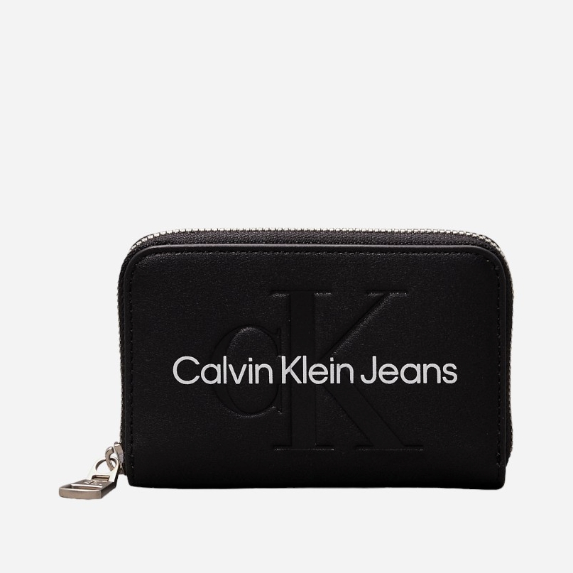 Акція на Гаманець жіночий зі штучної шкіри Calvin Klein Jeans K60K612255-0GQ Чорний від Rozetka