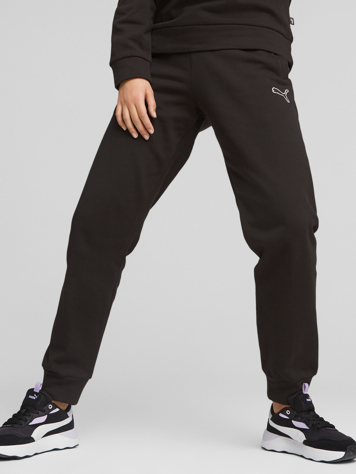 Акція на Спортивні штани утеплені жіночі Puma Better Essentials Pants 67680501 XS Чорні від Rozetka