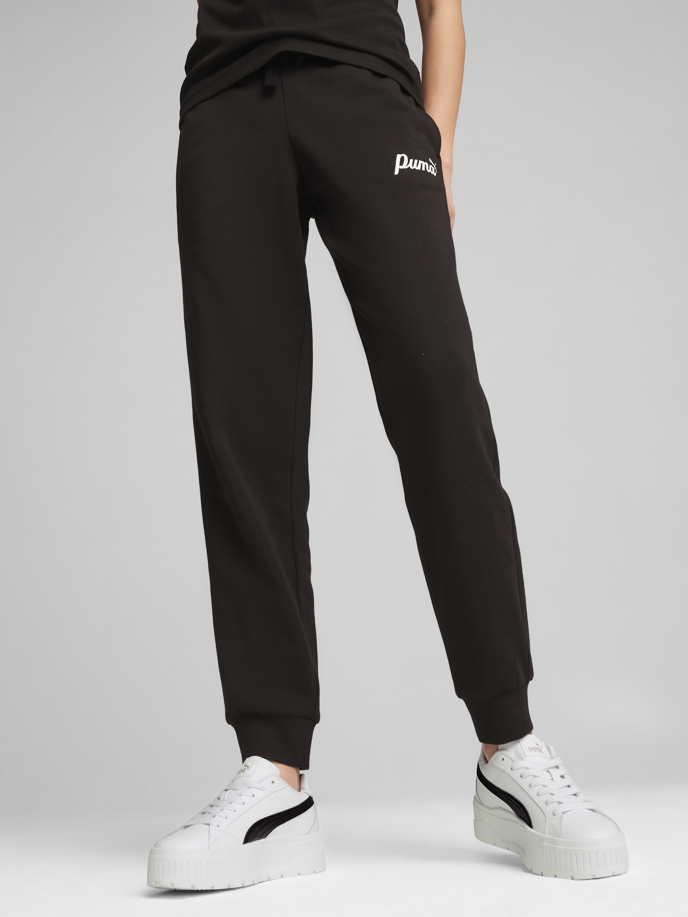 Акція на Спортивні штани на флісі жіночі Puma Ess+ Script Pants Fl 68153601 S Чорні від Rozetka