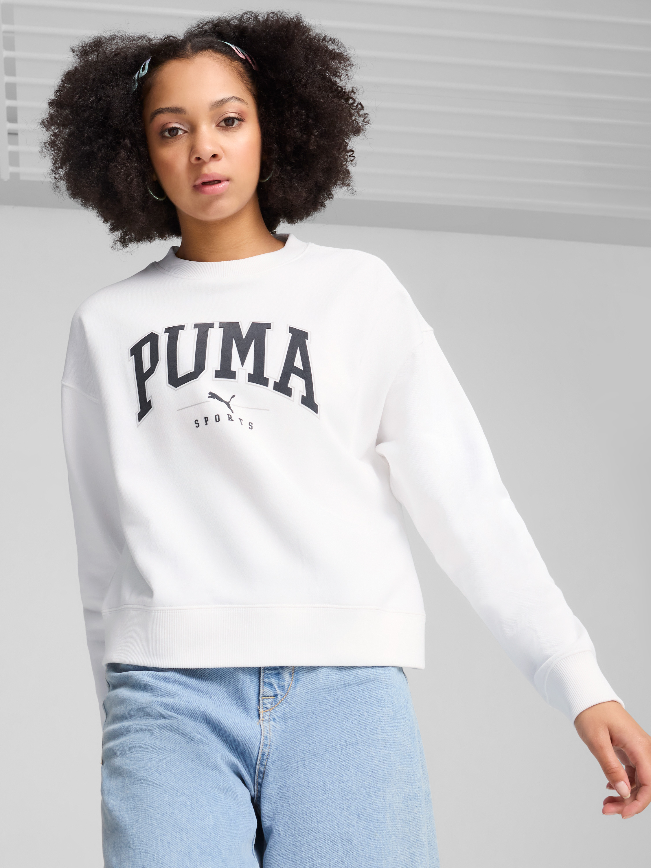 Акція на Світшот утеплений жіночий Puma Squad Crew Fl 68153902 S Білий від Rozetka