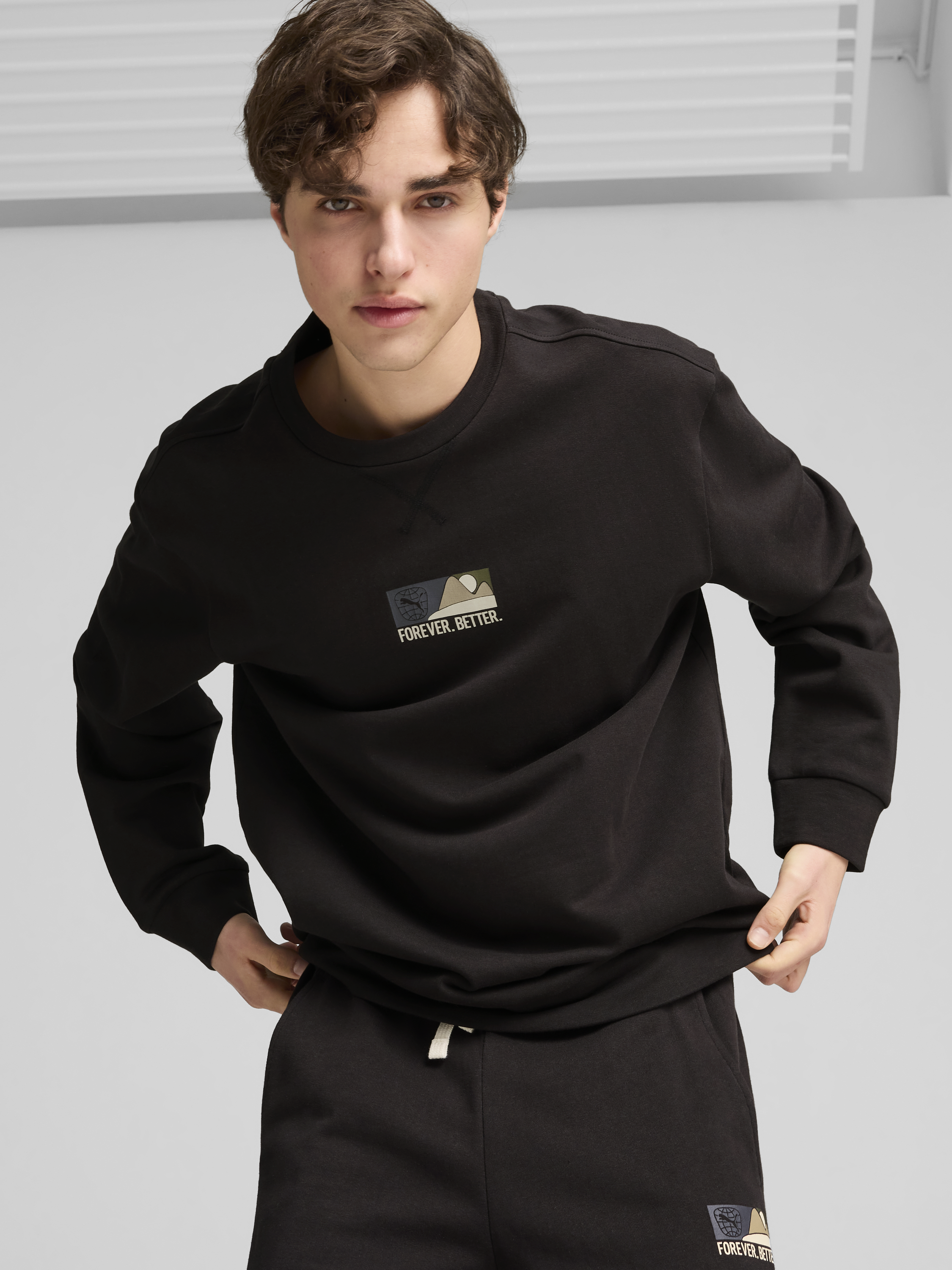 Акція на Світшот чоловічий Puma Better Sportswear Crew 68175801 M Чорний від Rozetka