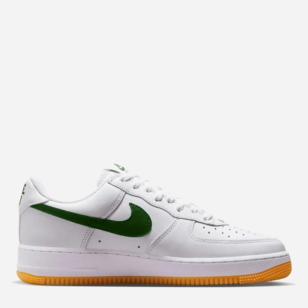 Акція на Чоловічі кеди низькі Nike Air Force 1 Low Retro Qs FD7039-101 42.5 (9US) 27 см Білі від Rozetka